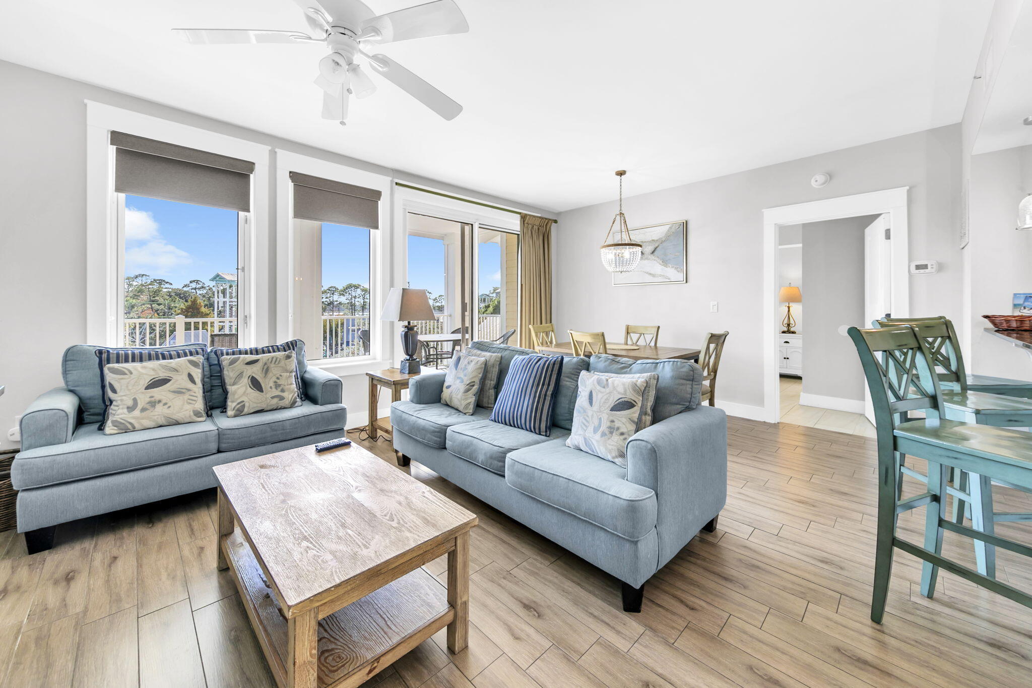 9100 Baytowne Wharf Boulevard 458/460