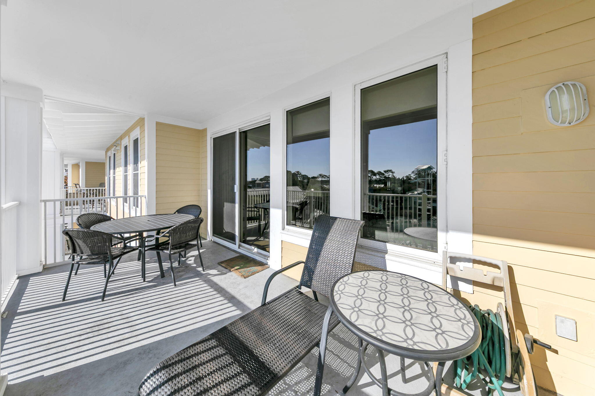 9100 Baytowne Wharf Boulevard 458/460