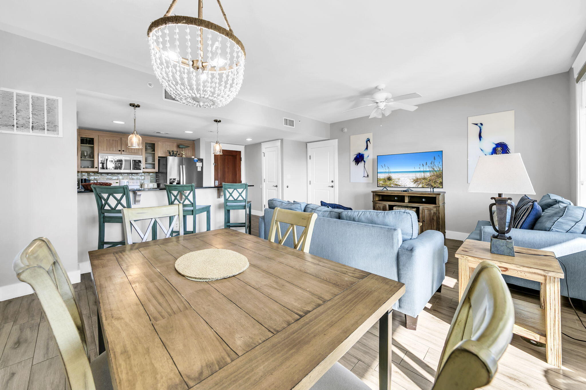 9100 Baytowne Wharf Boulevard 458/460