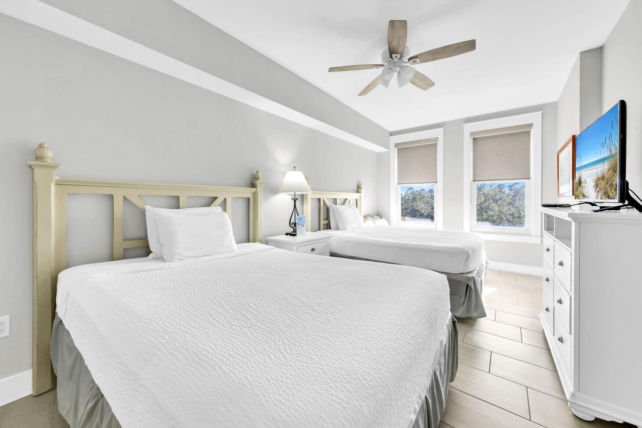 9100 Baytowne Wharf Boulevard 458/460