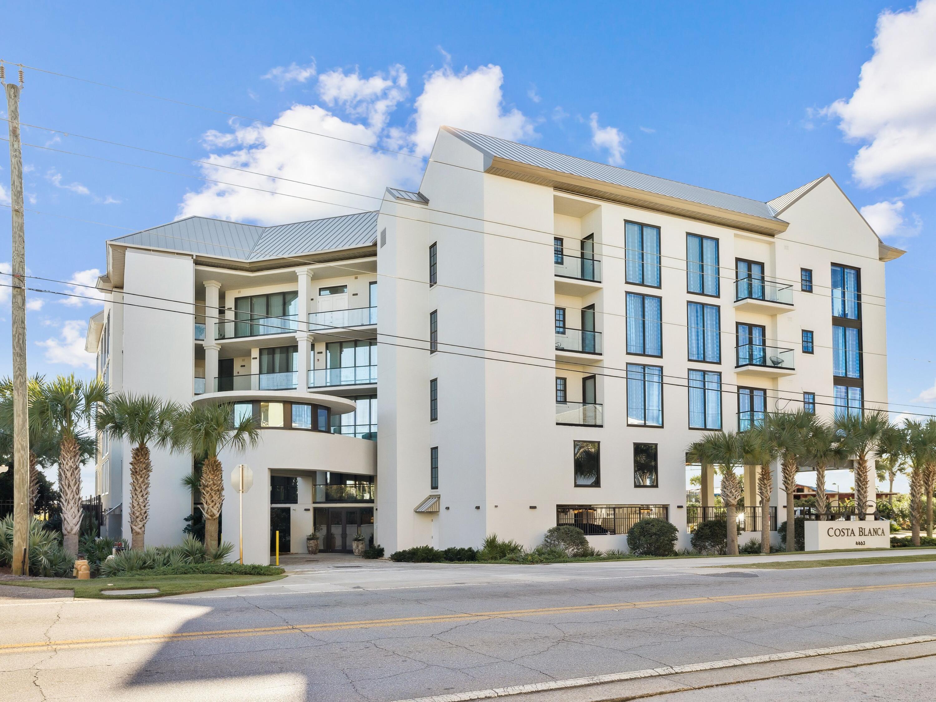 4463 W County Highway 30A UNIT 302