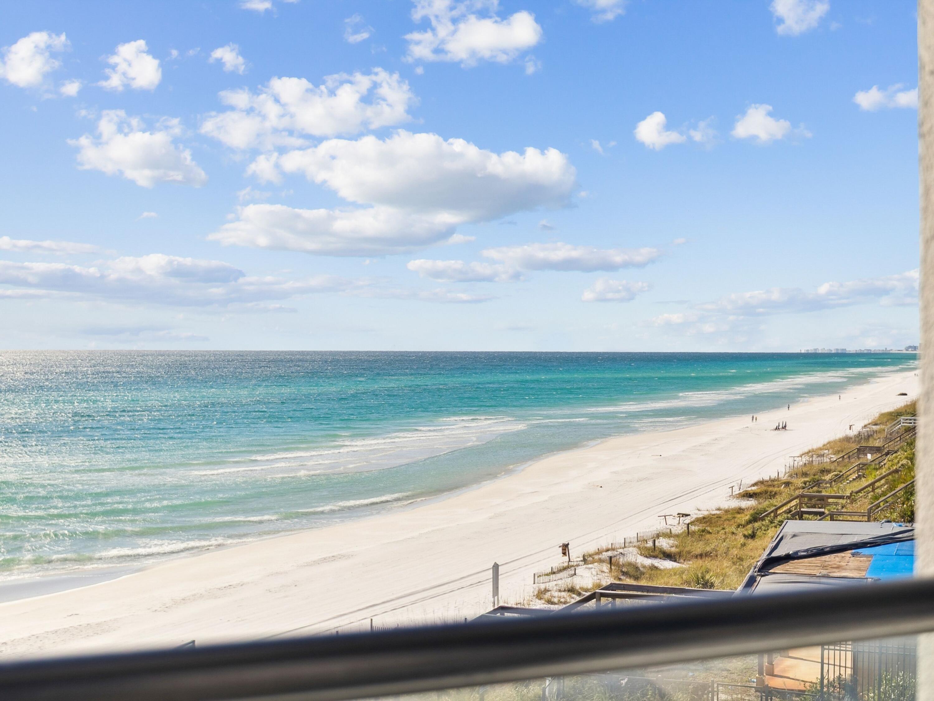 4463 W County Highway 30A UNIT 302