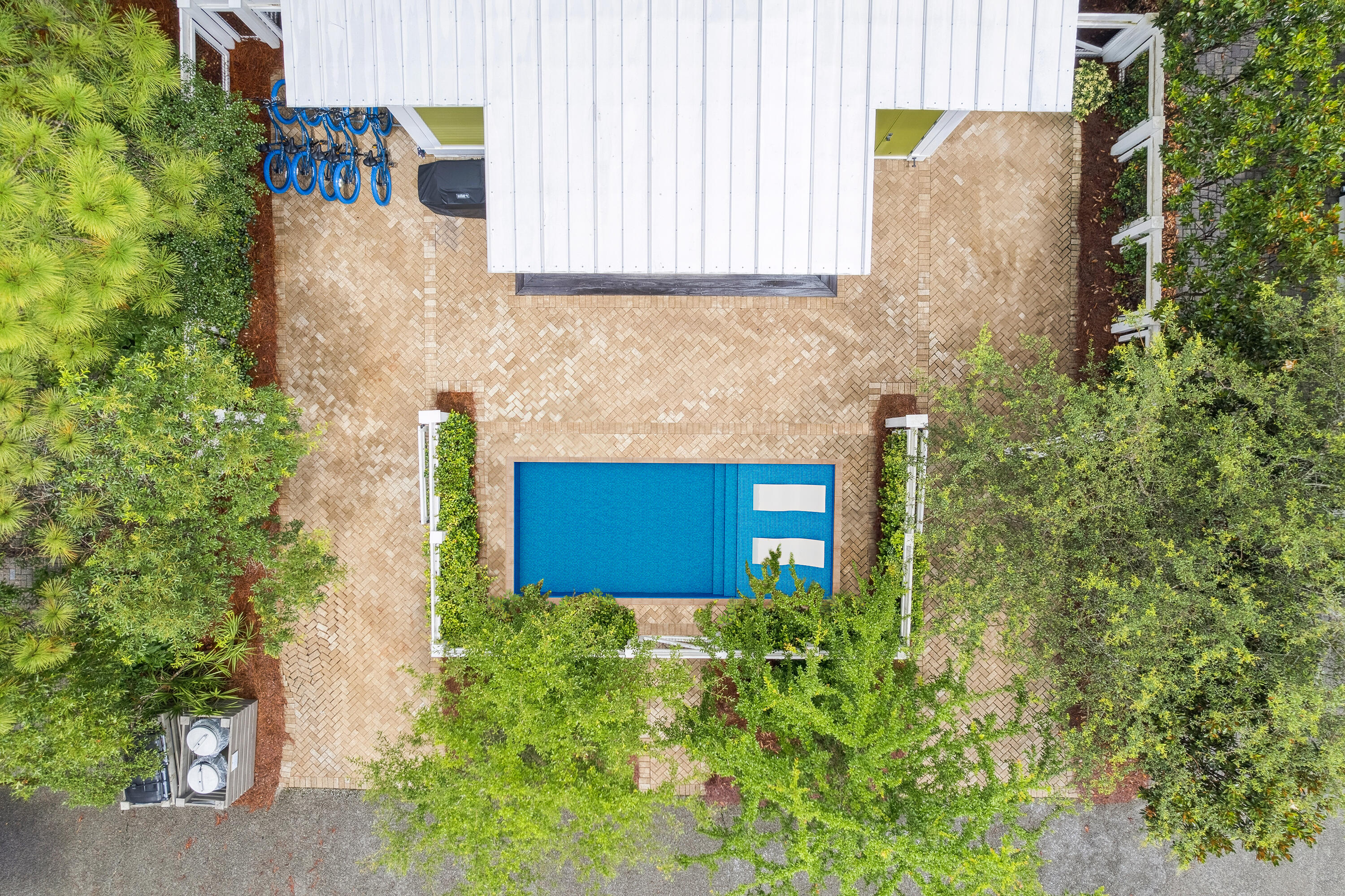 76 Tall Timber Court