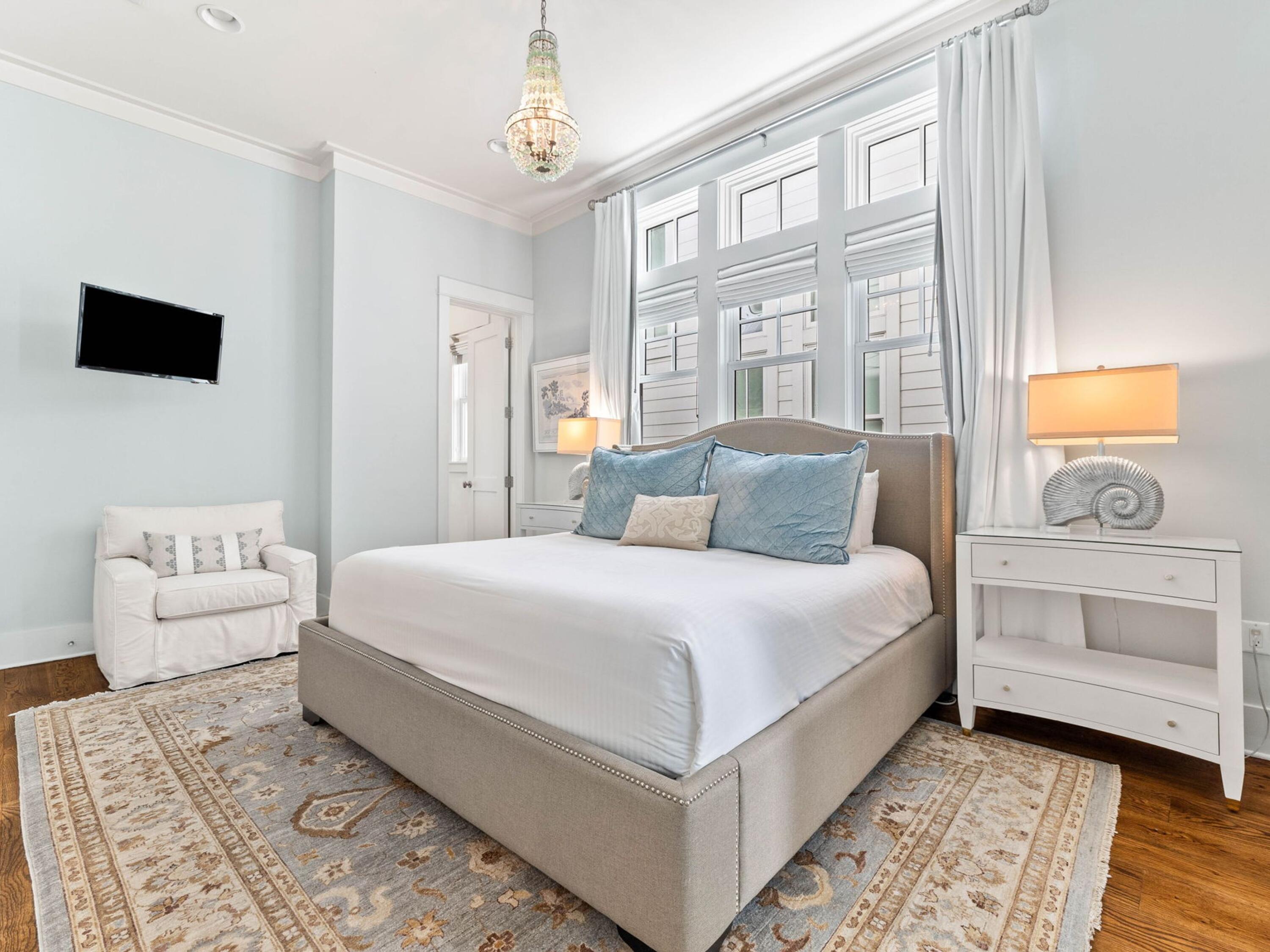 223 Western Lake Drive