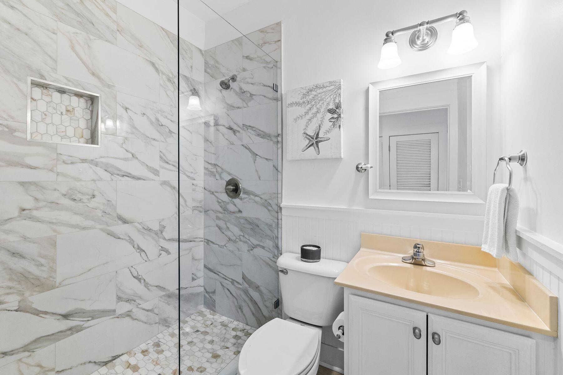 150 Cottage Way # 20