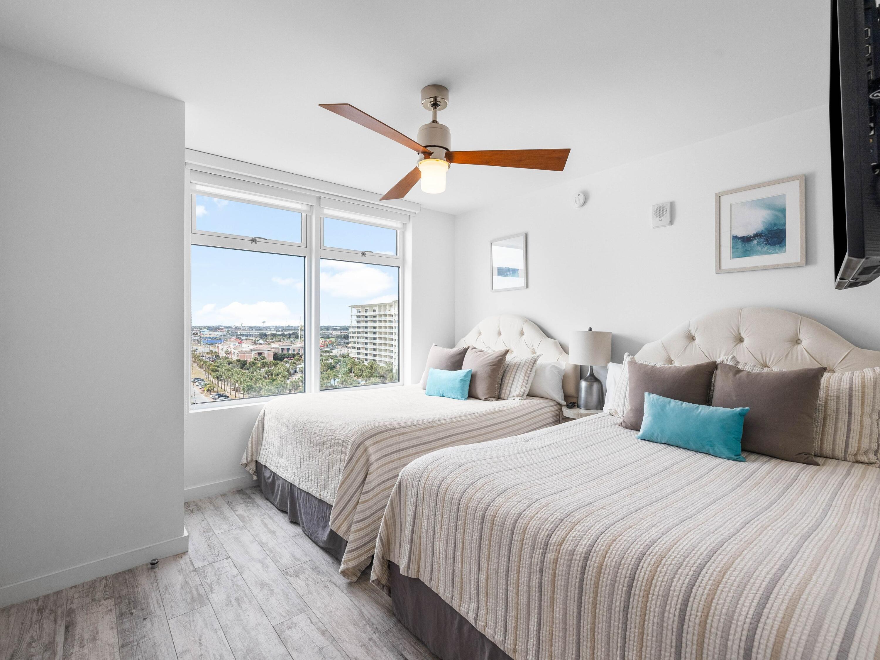 1900 Scenic Hwy 98 902