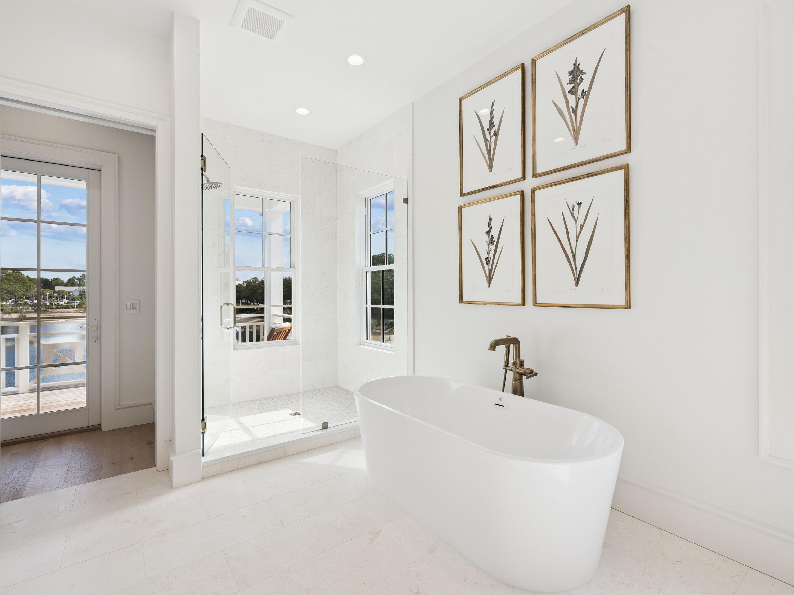 34 Climbing Rose Way