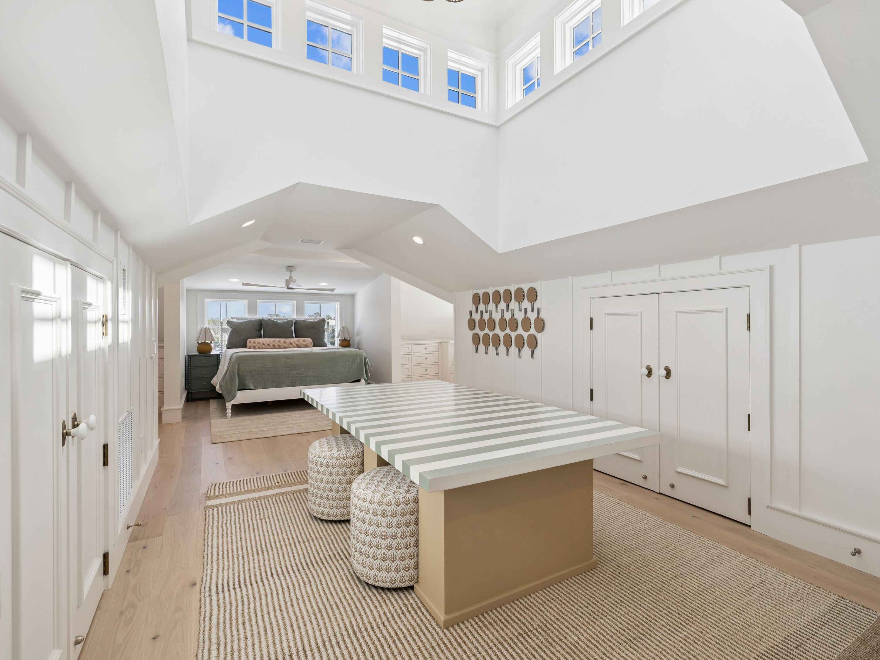 34 Climbing Rose Way