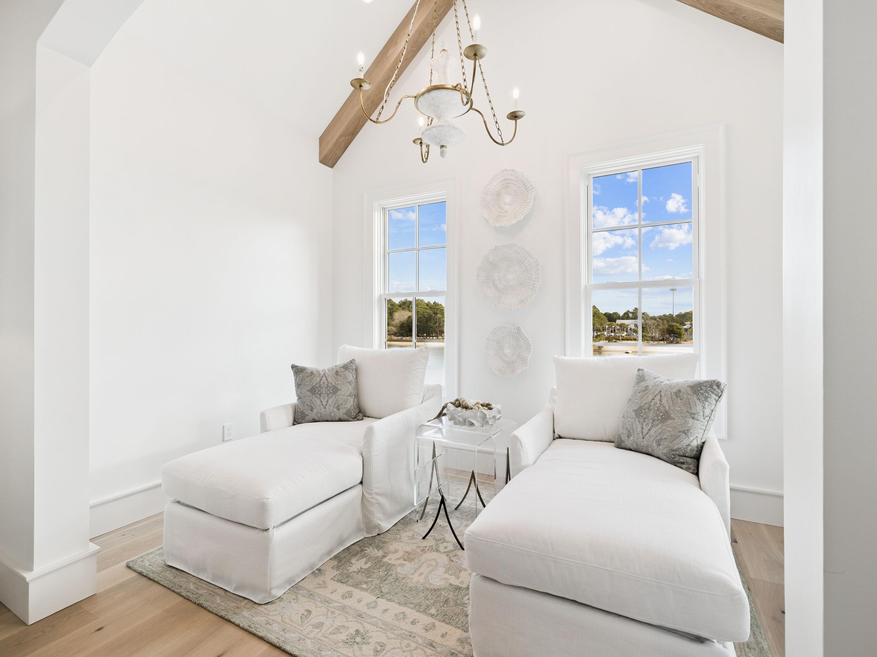 34 Climbing Rose Way