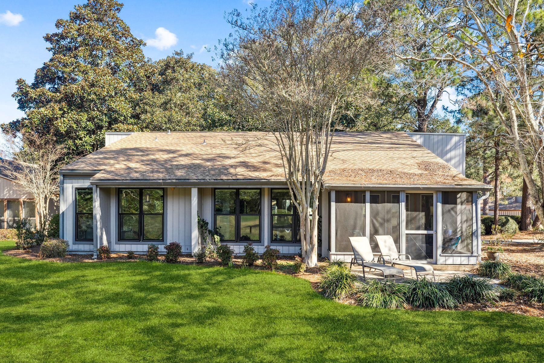 556 Augusta Drive # 11504