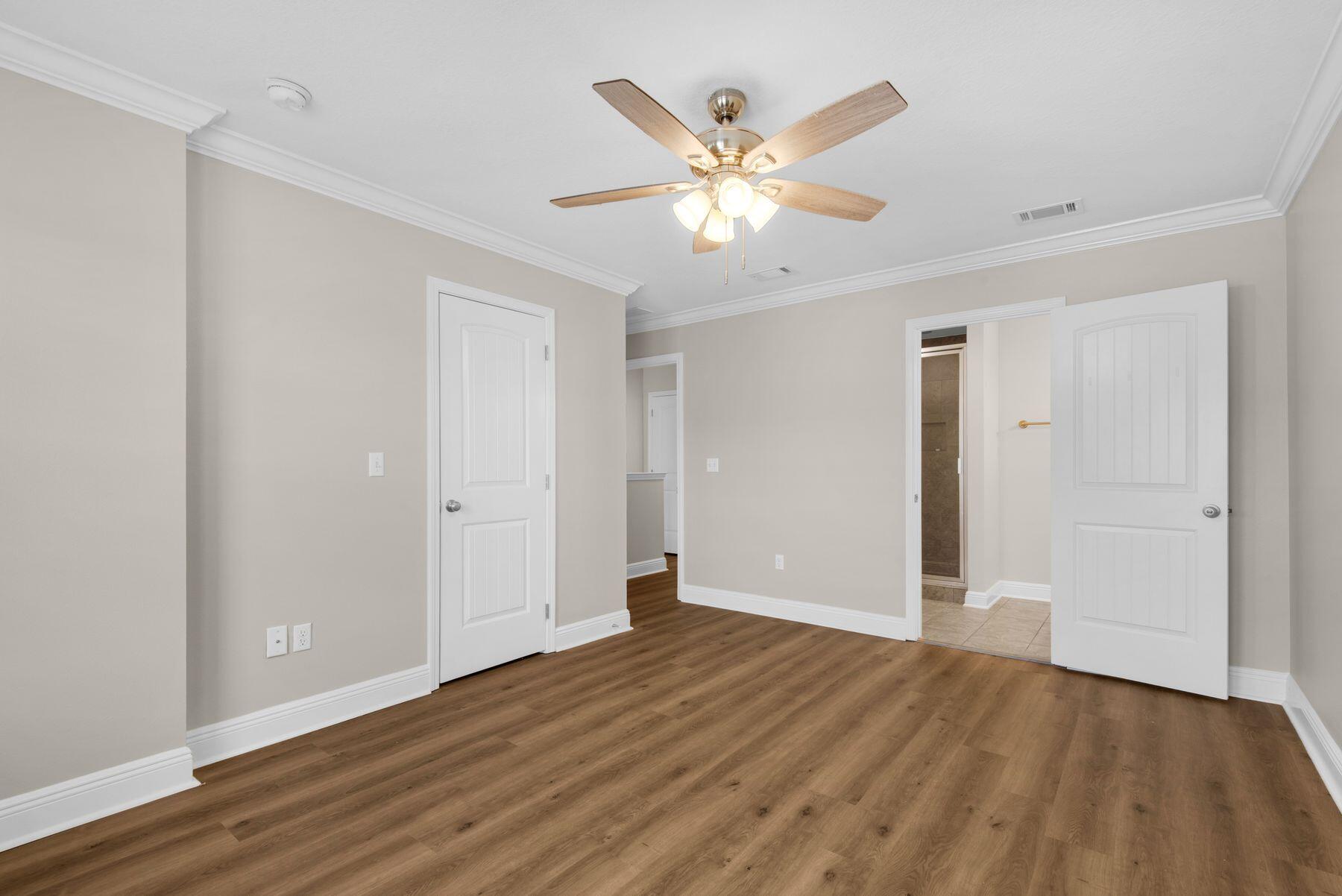 17 W Shady Oaks Lane UNIT C