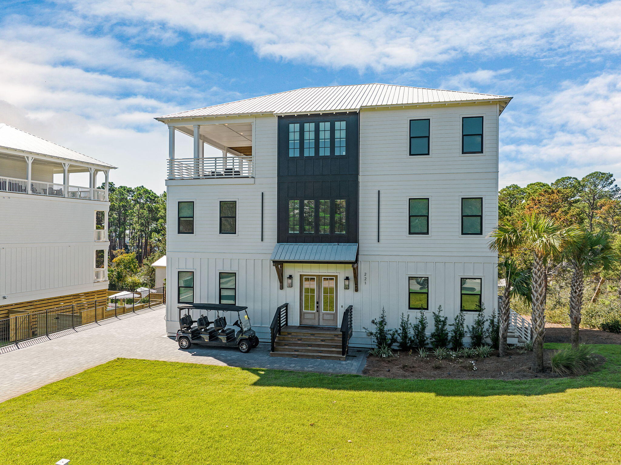 221 Hillcrest Road