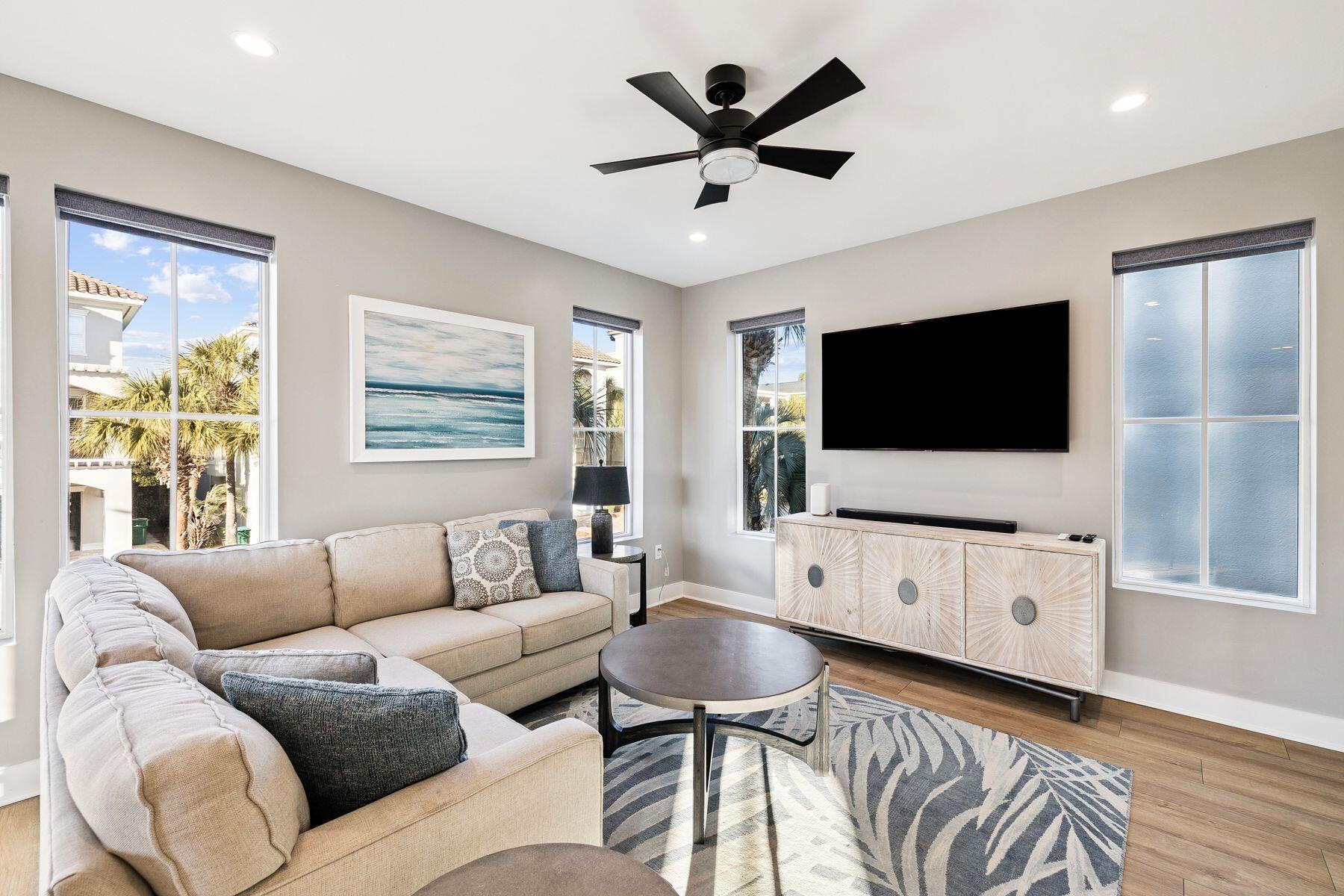 4821 Ocean Boulevard