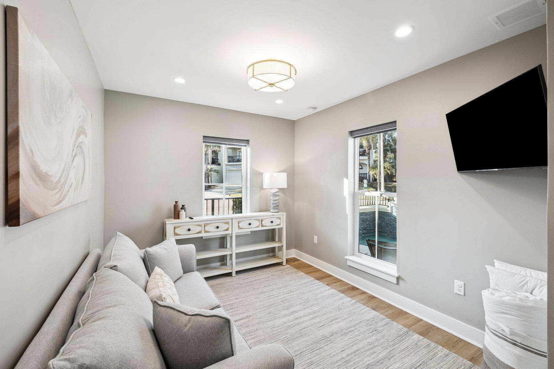 4821 Ocean Boulevard