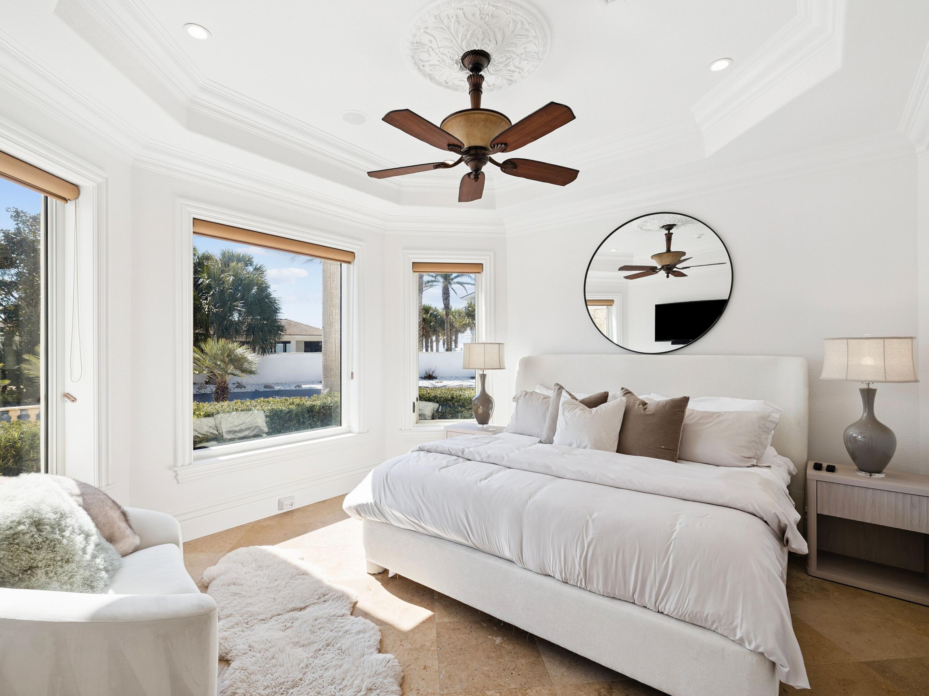 30 Pelican Circle
