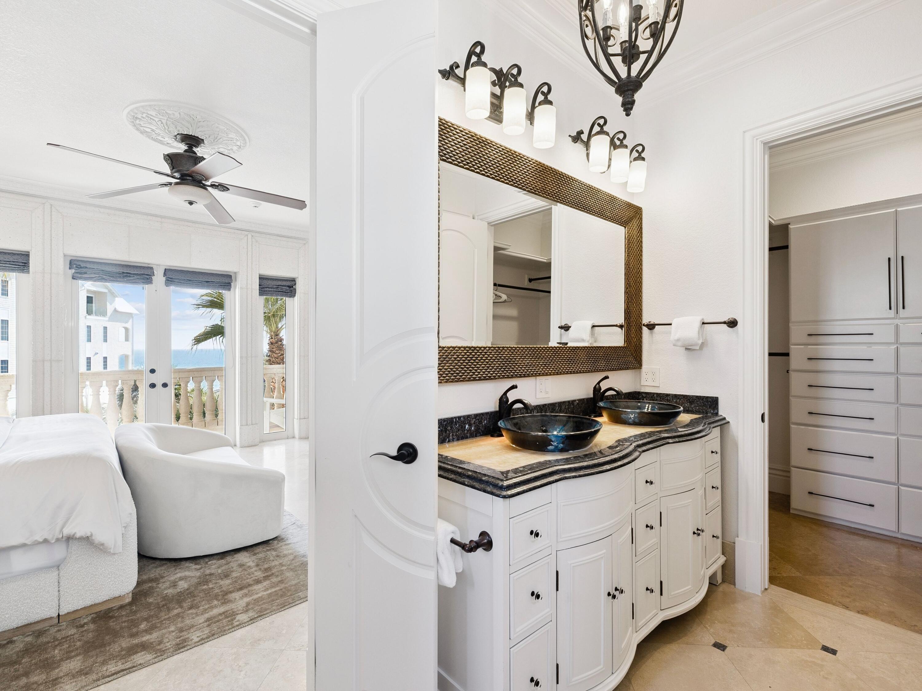 30 Pelican Circle