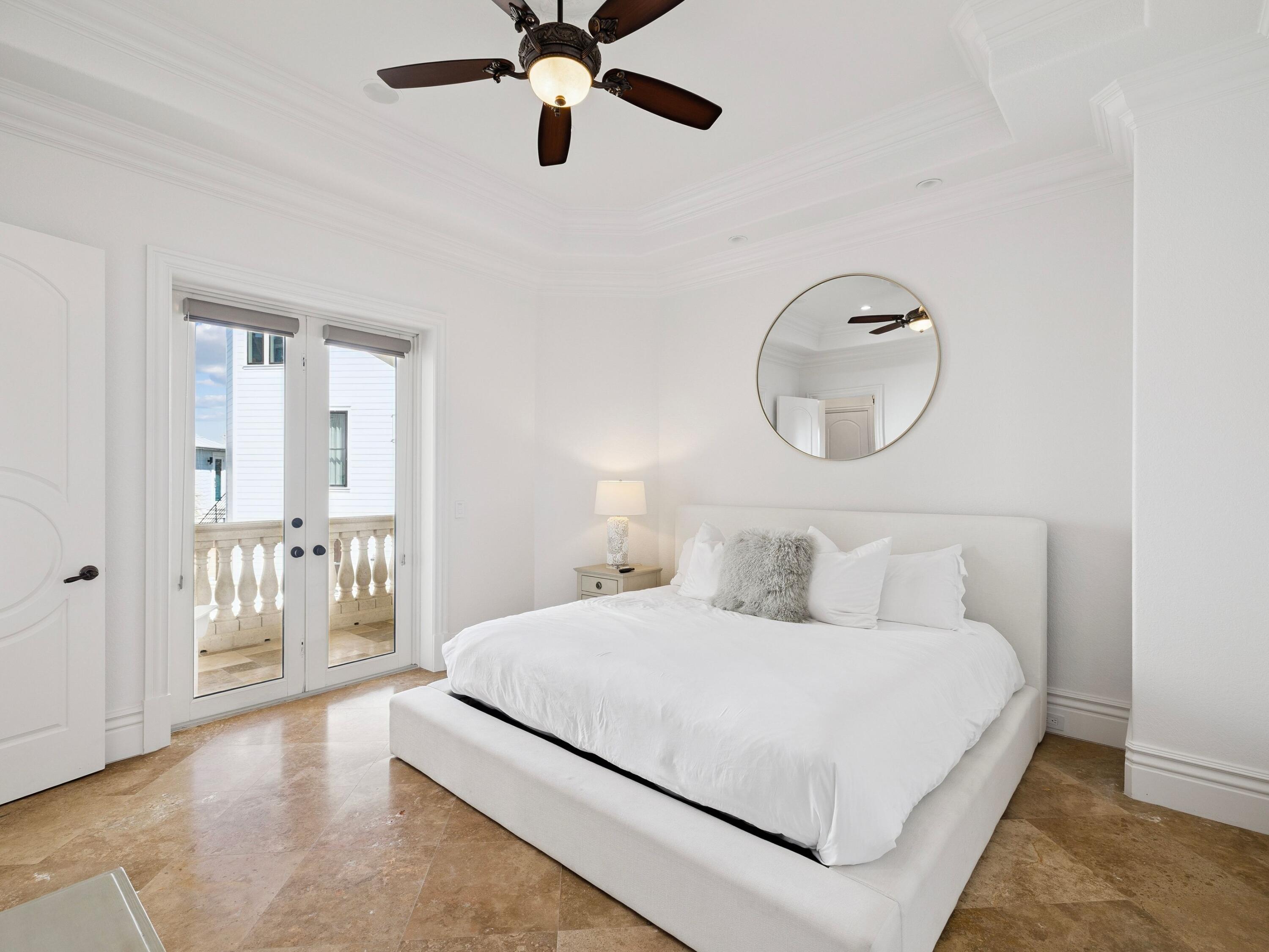 30 Pelican Circle