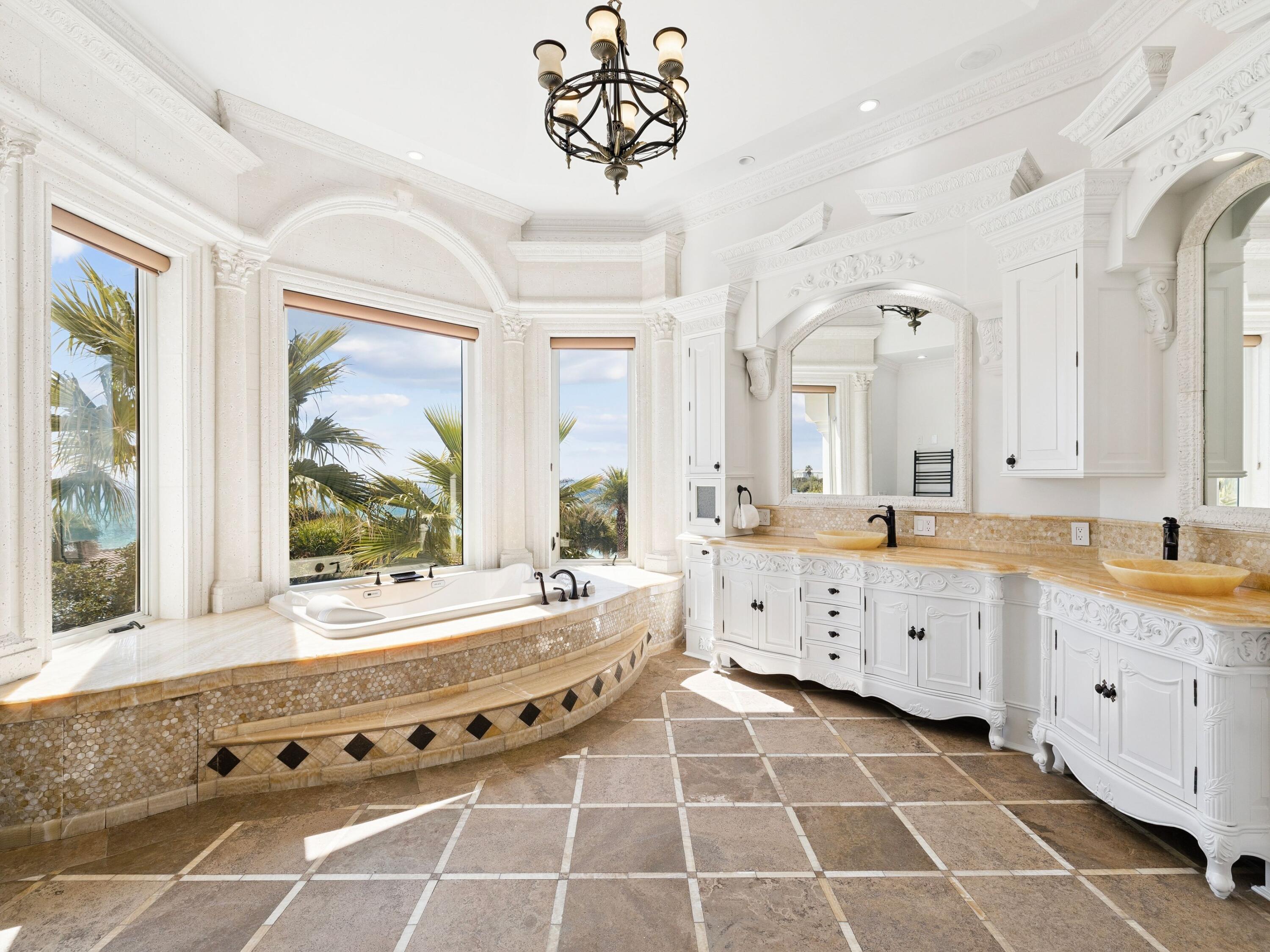 30 Pelican Circle