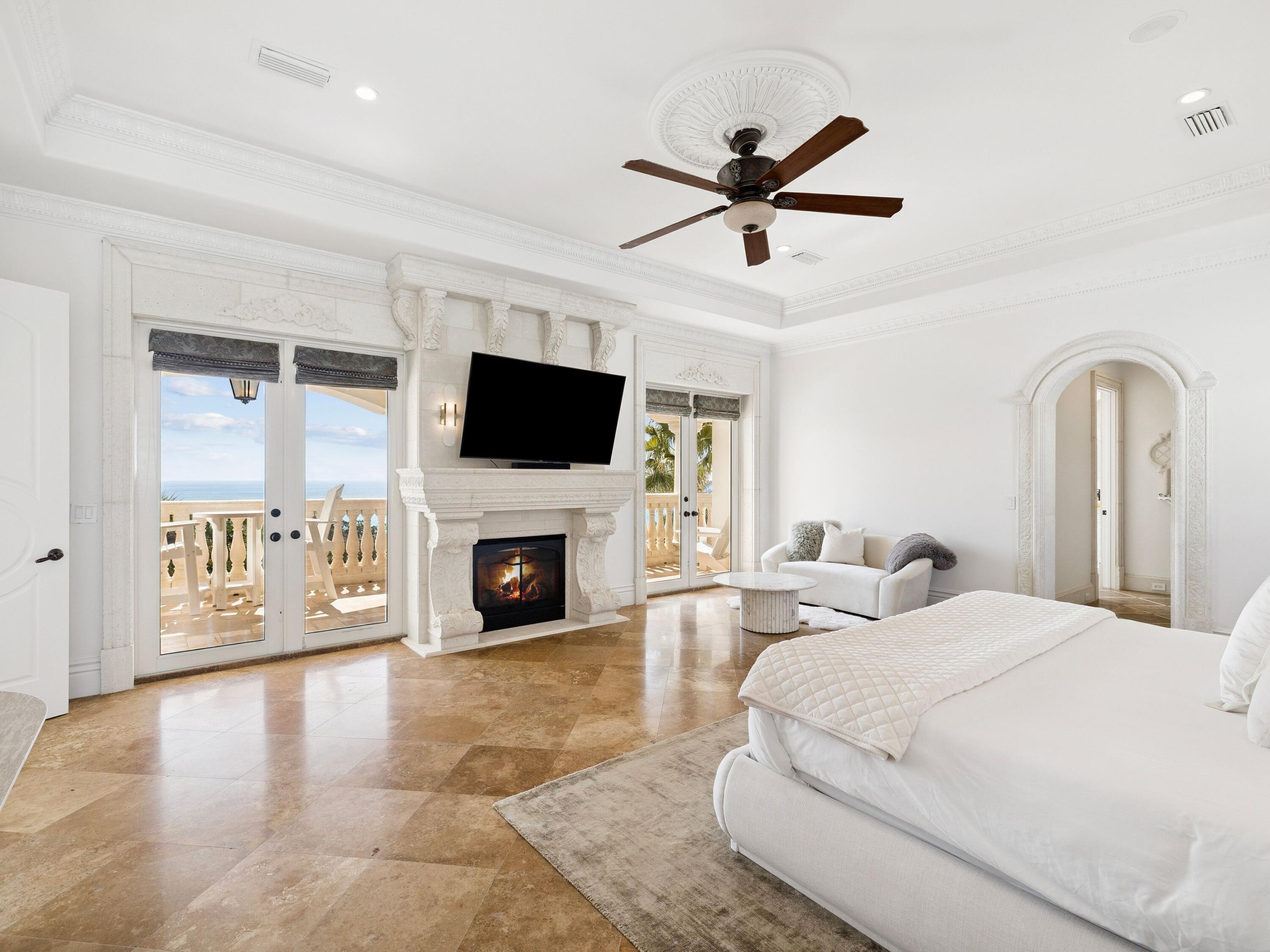 30 Pelican Circle
