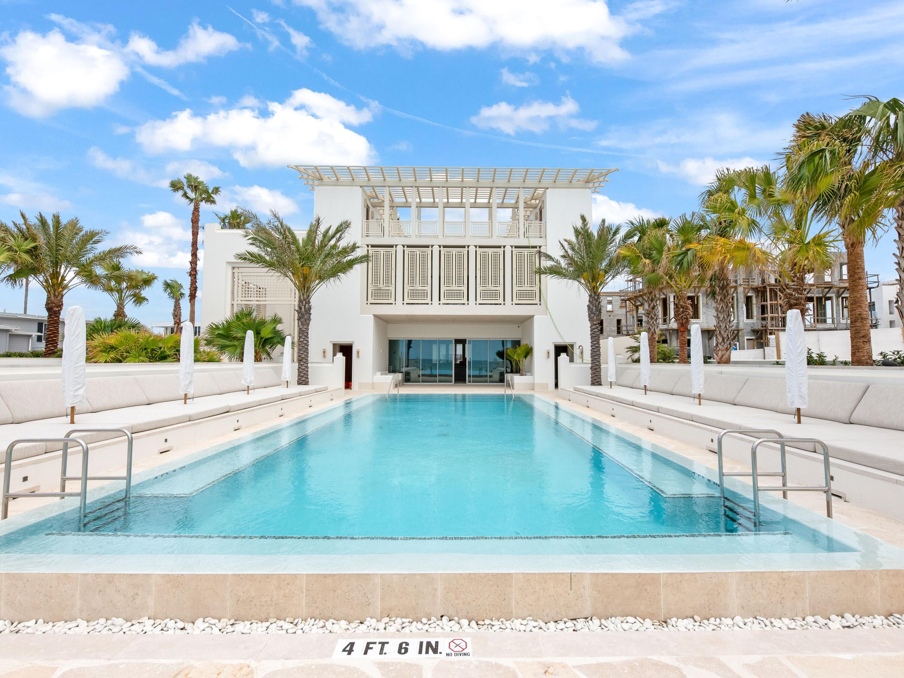 45 W Solaire Way 103