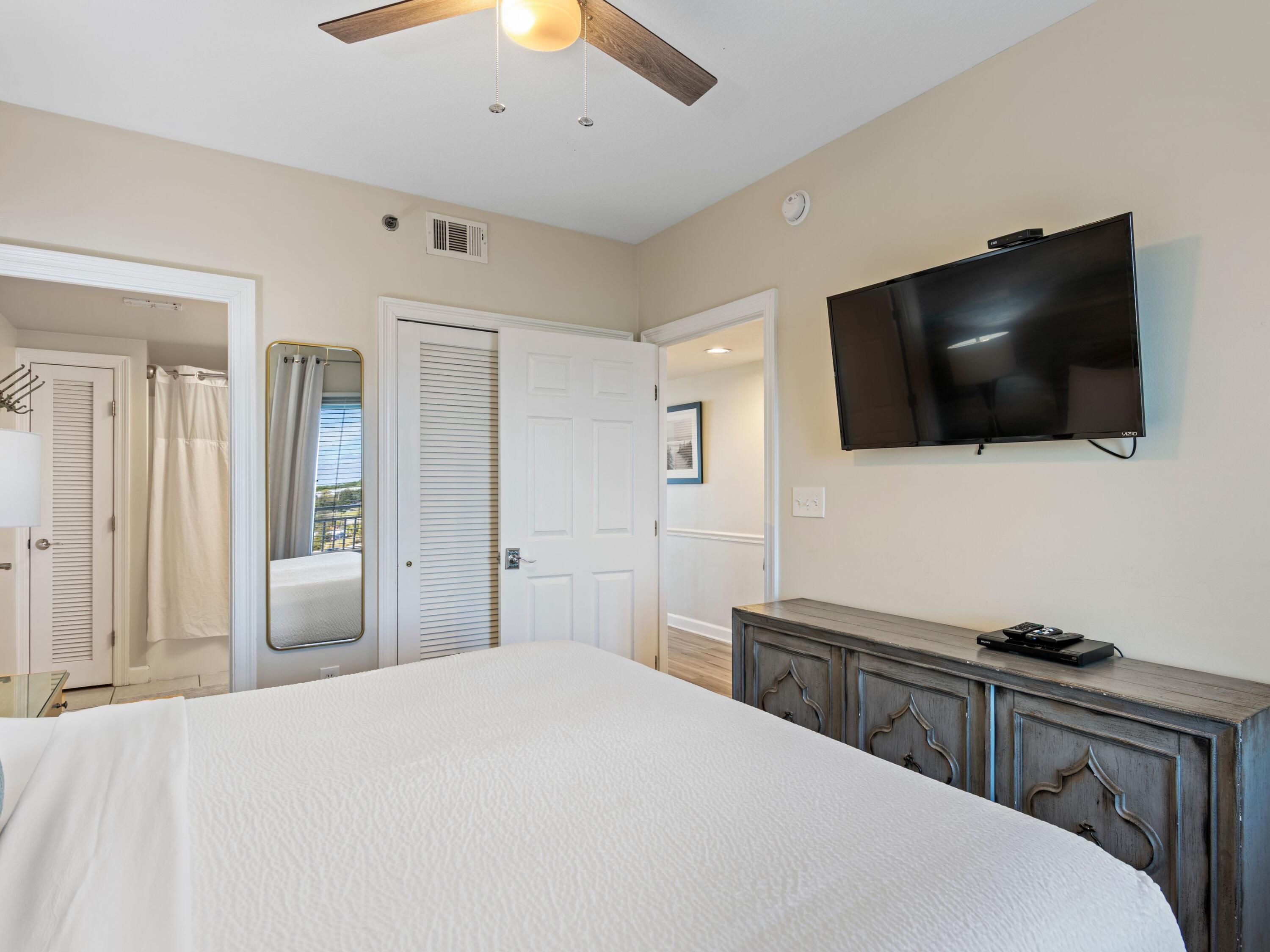 1751 Scenic Highway 98 716