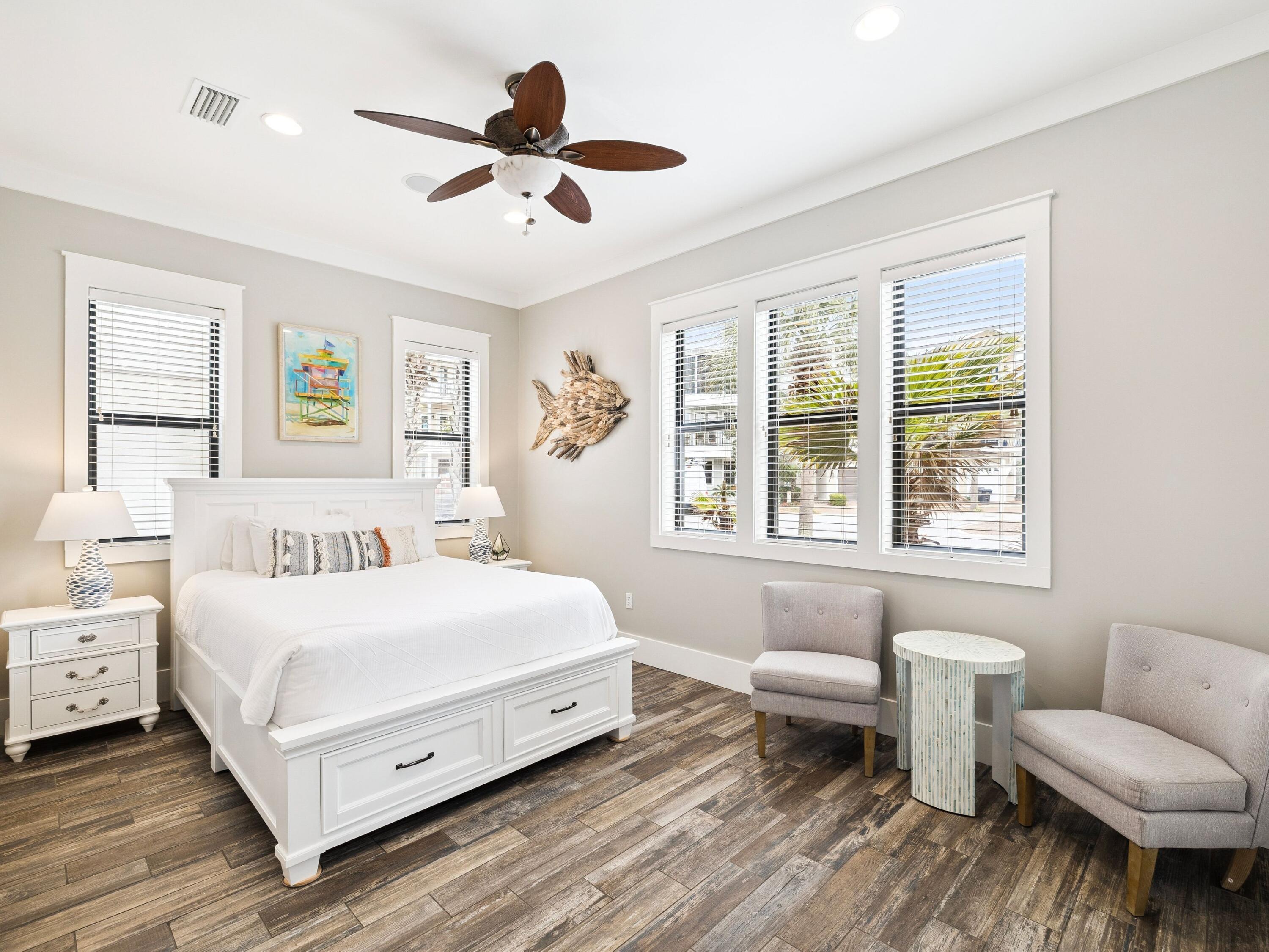 33 W Seacrest Beach Boulevard