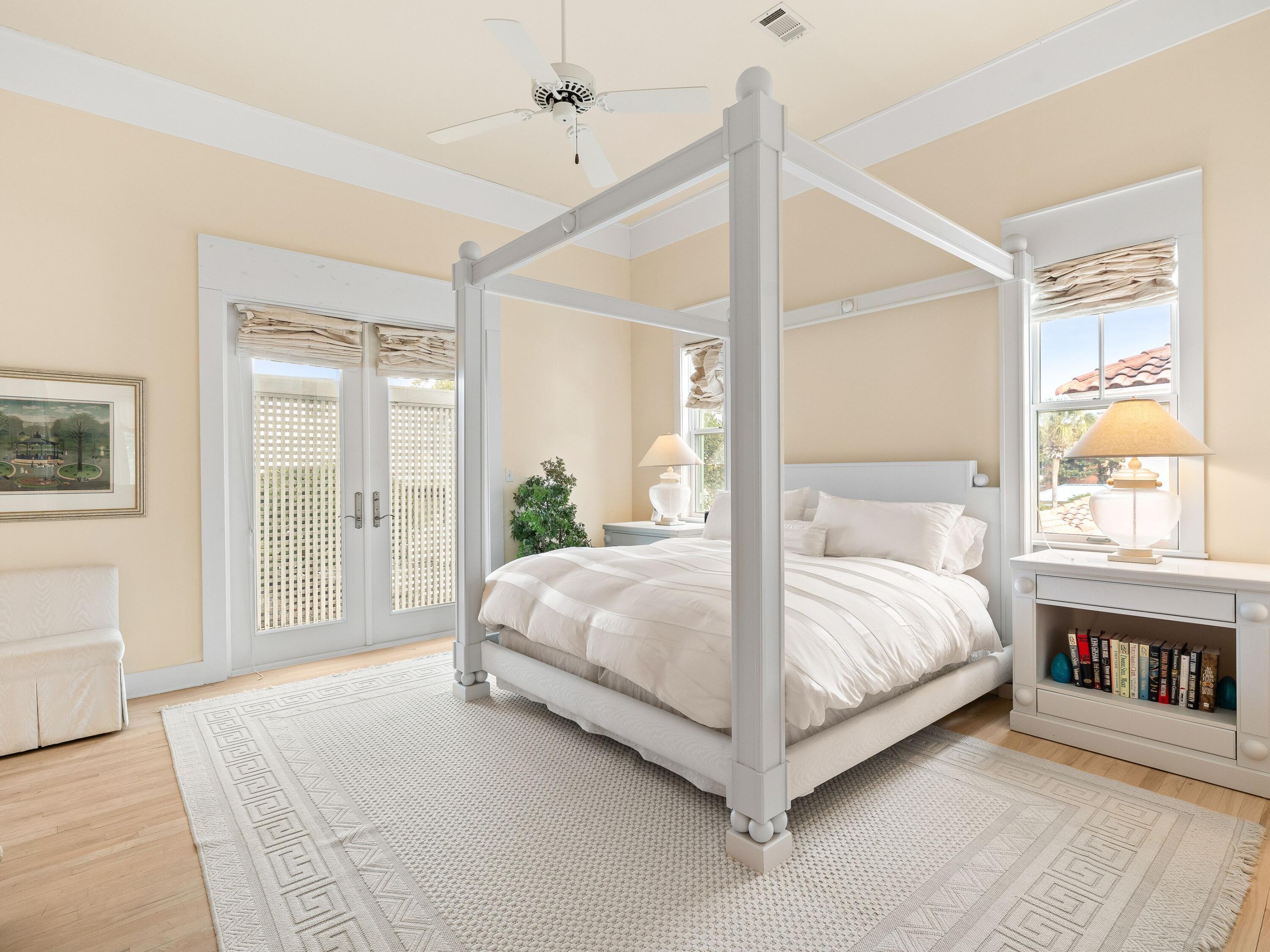 338 Rue Caribe