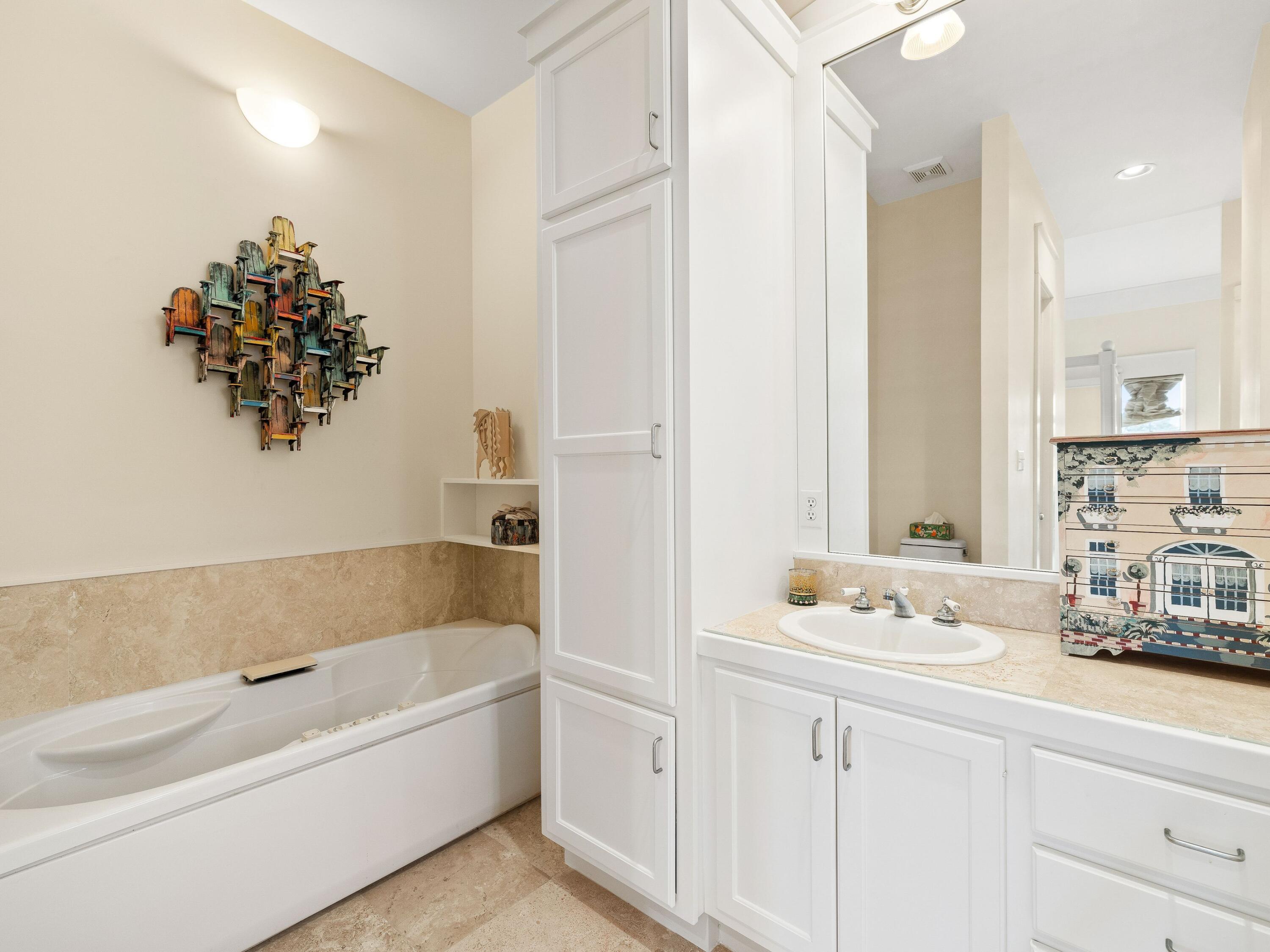 338 Rue Caribe