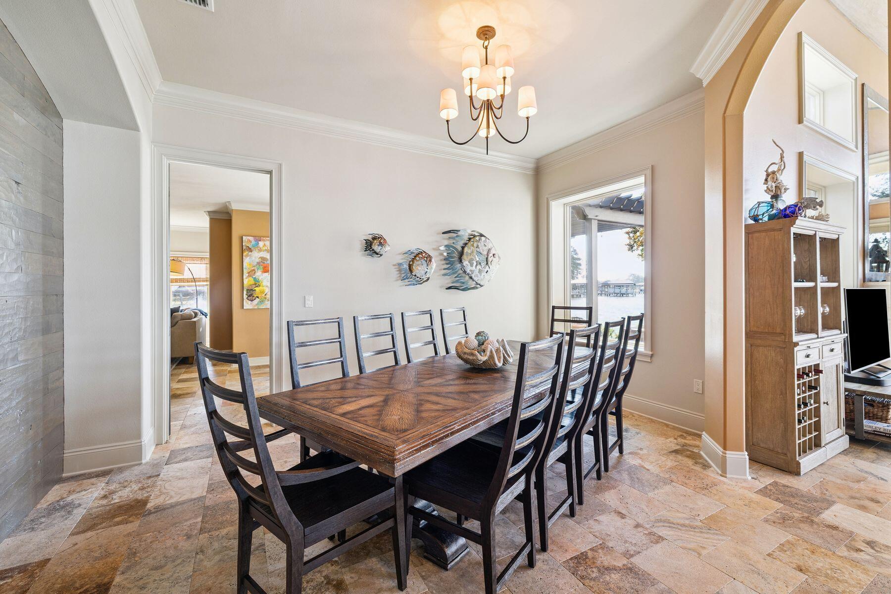 221 Bay Circle Drive