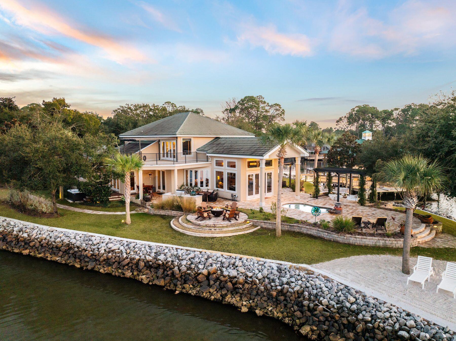 221 Bay Circle Drive