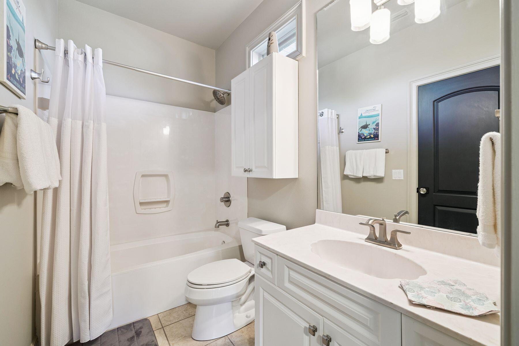 221 Bay Circle Drive