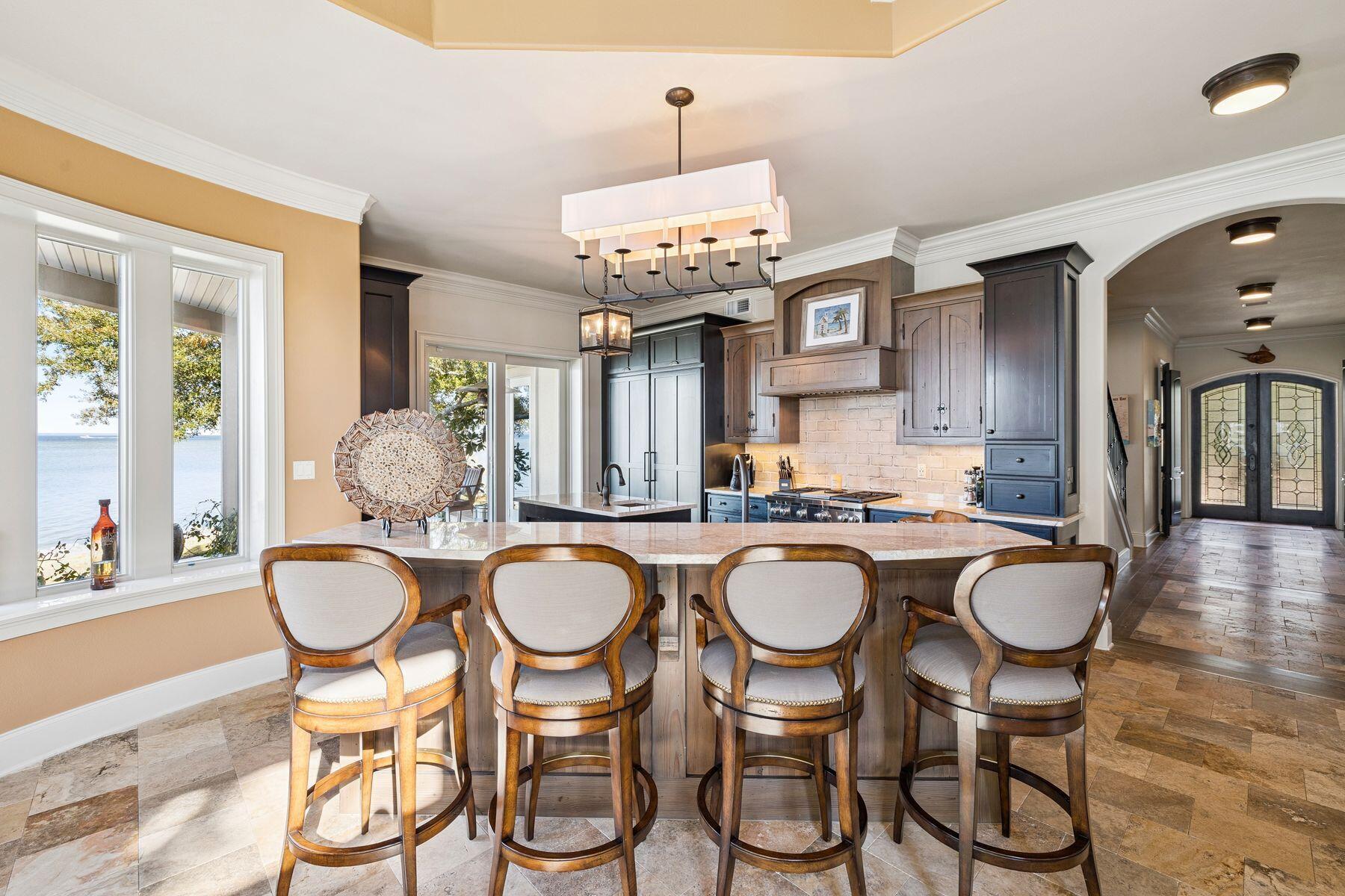 221 Bay Circle Drive