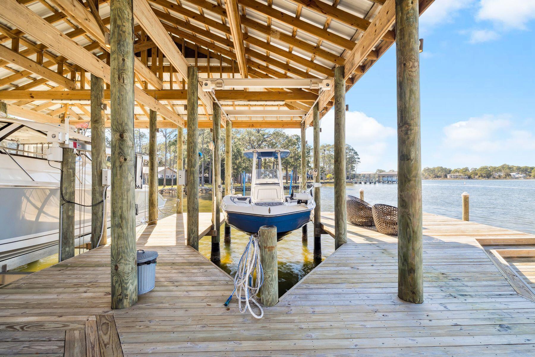 221 Bay Circle Drive