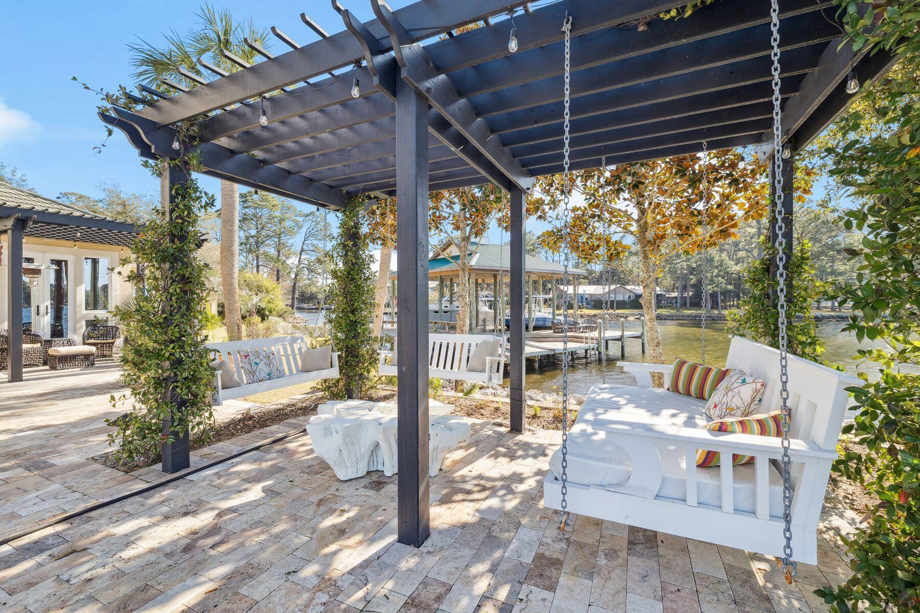 221 Bay Circle Drive