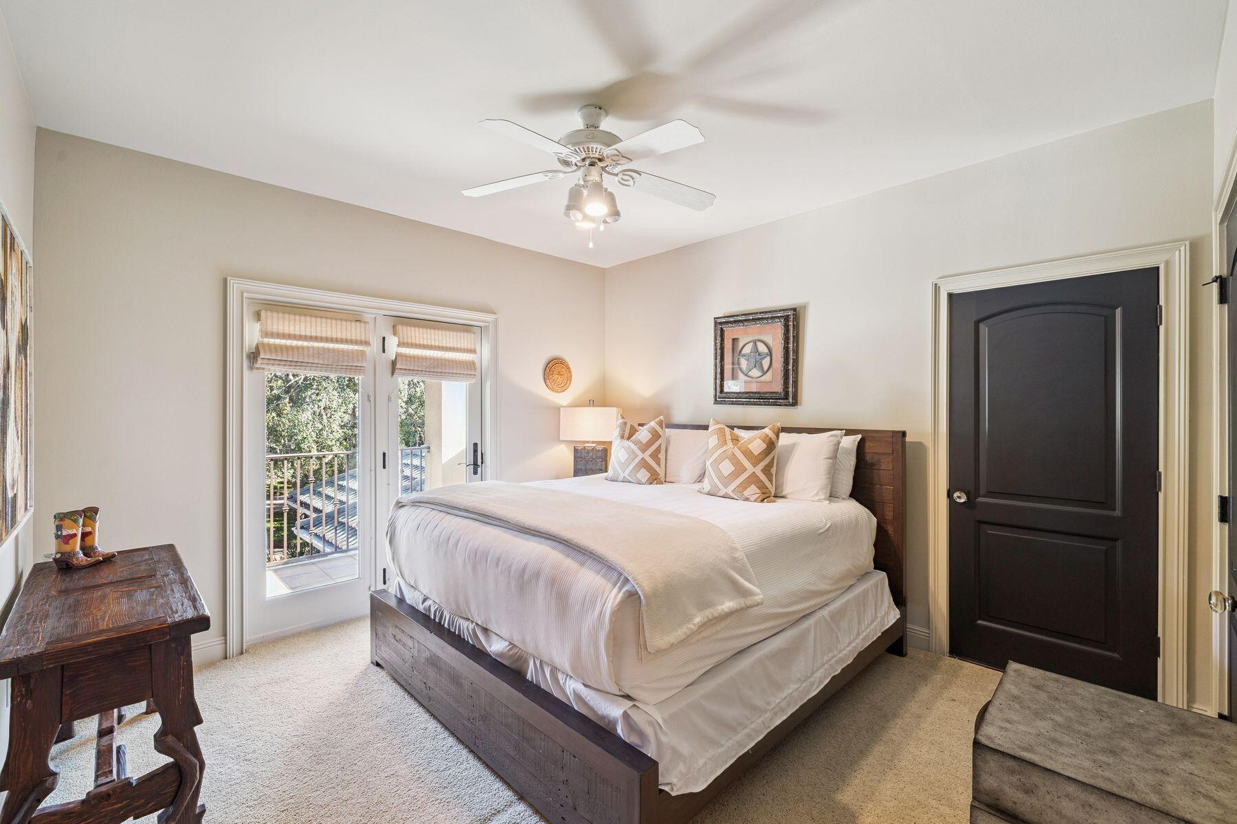 221 Bay Circle Drive