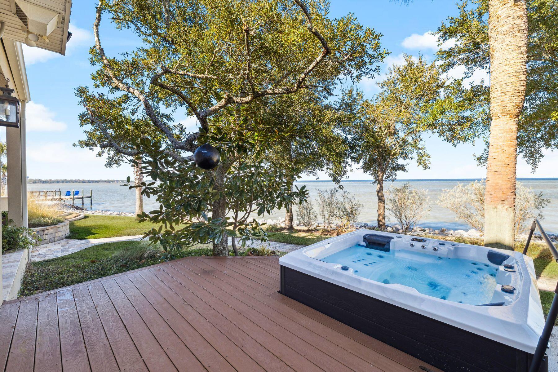 221 Bay Circle Drive