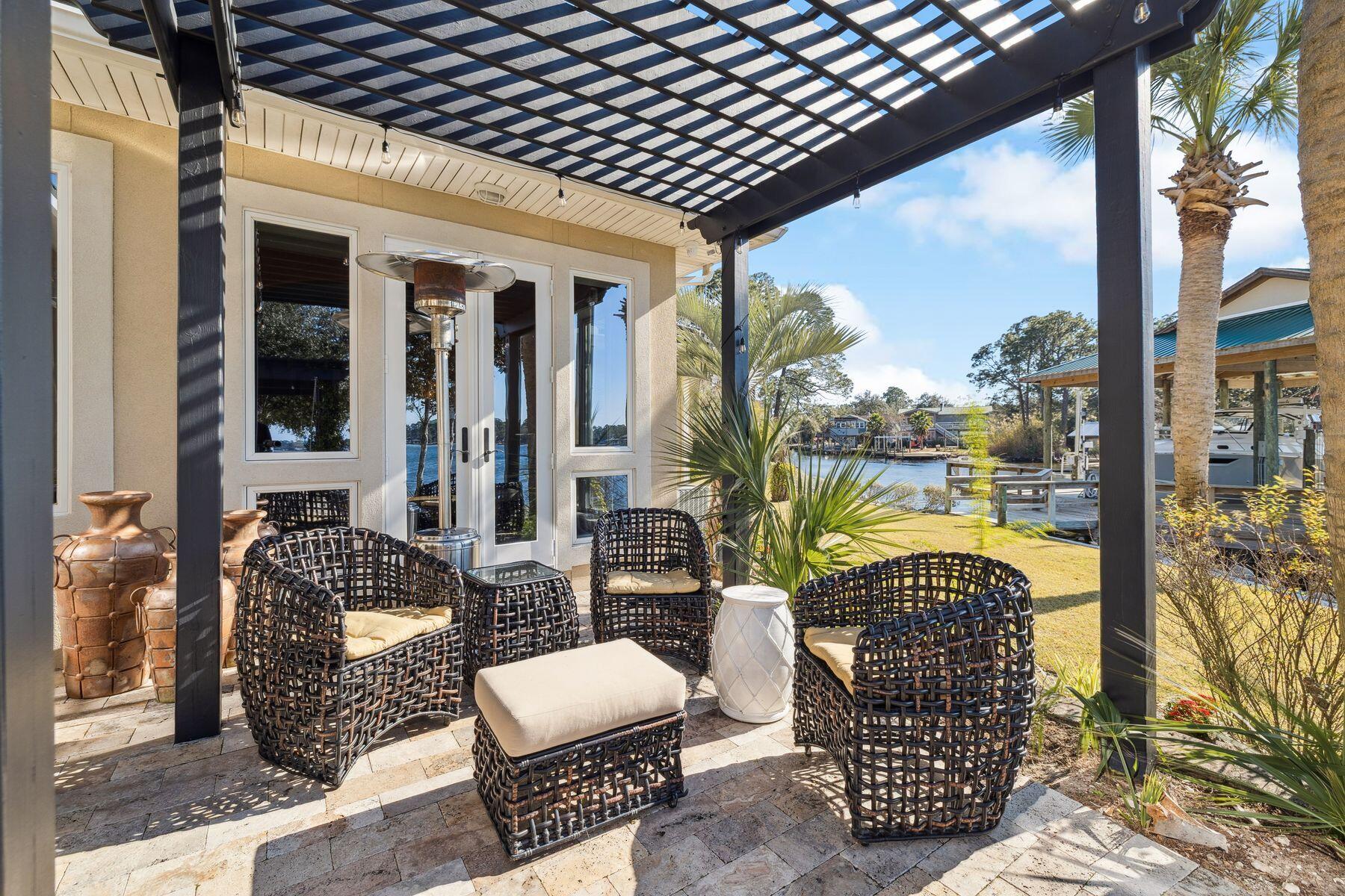 221 Bay Circle Drive