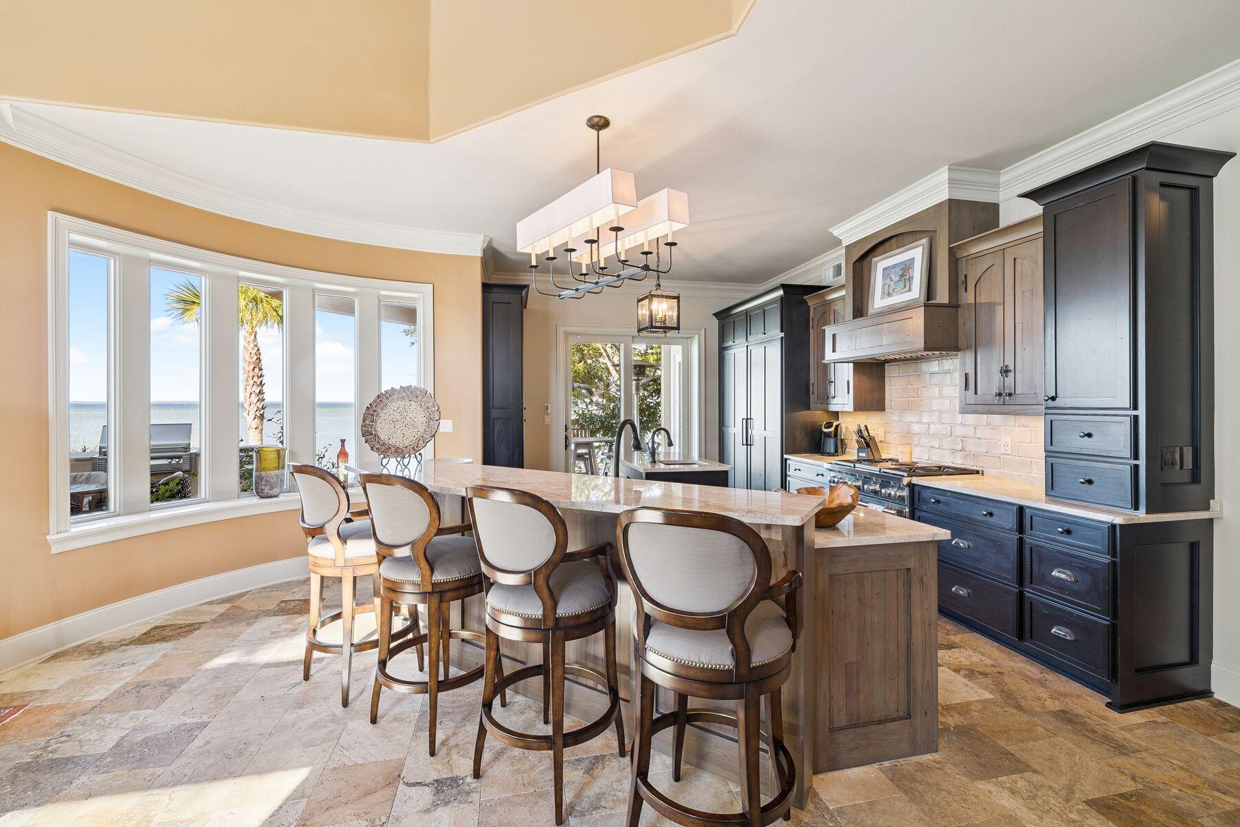 221 Bay Circle Drive