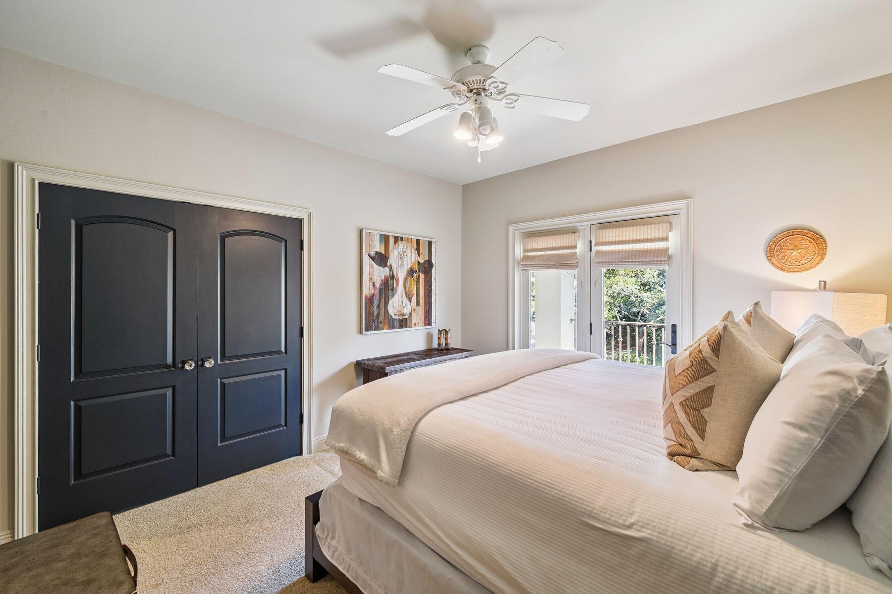 221 Bay Circle Drive