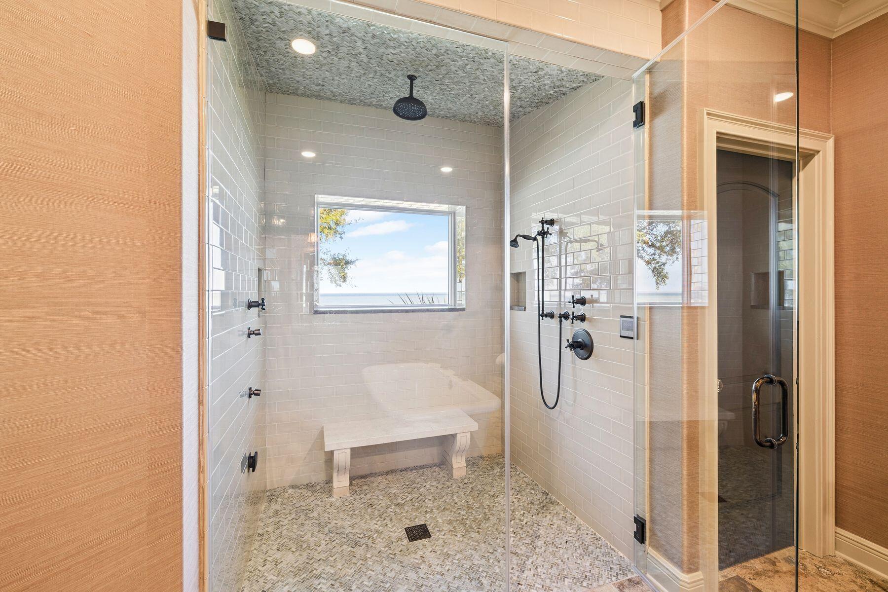 221 Bay Circle Drive