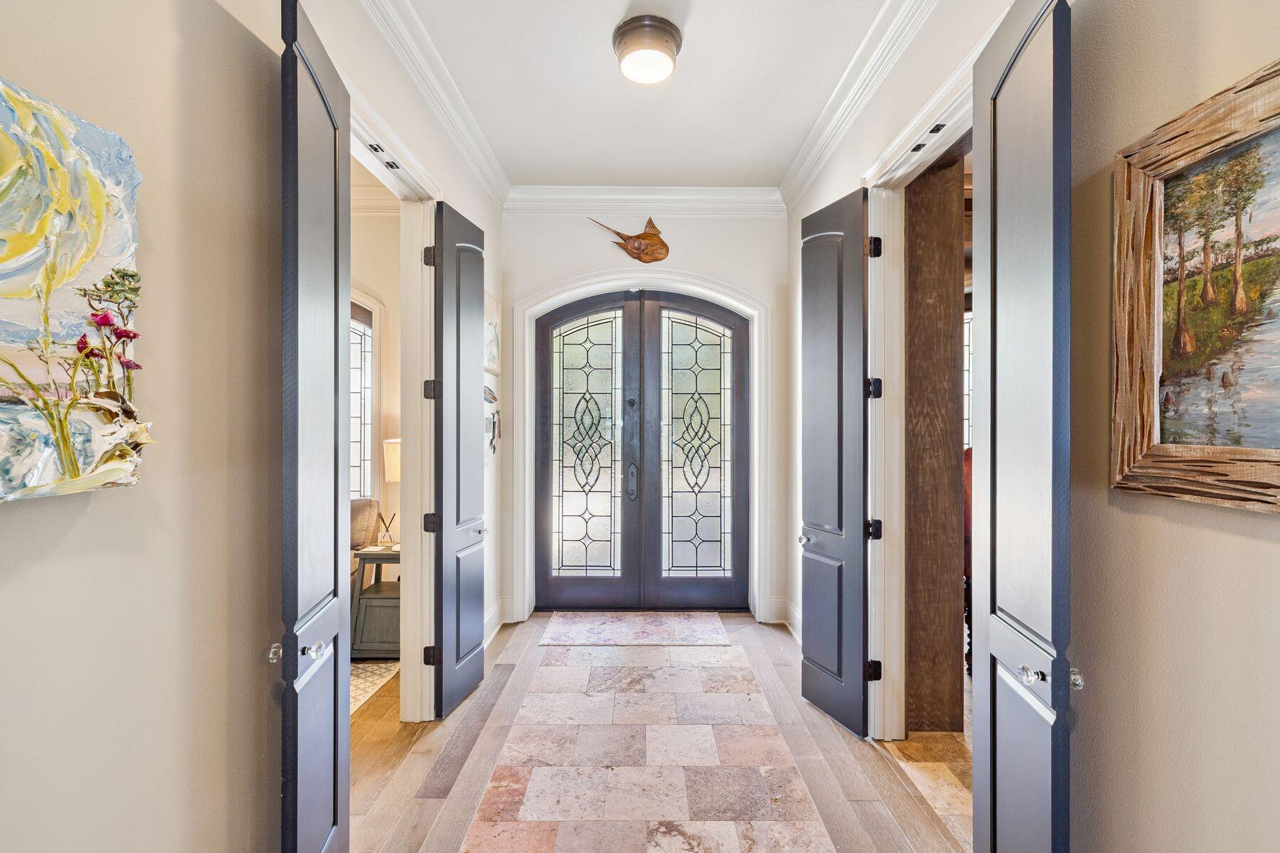 221 Bay Circle Drive