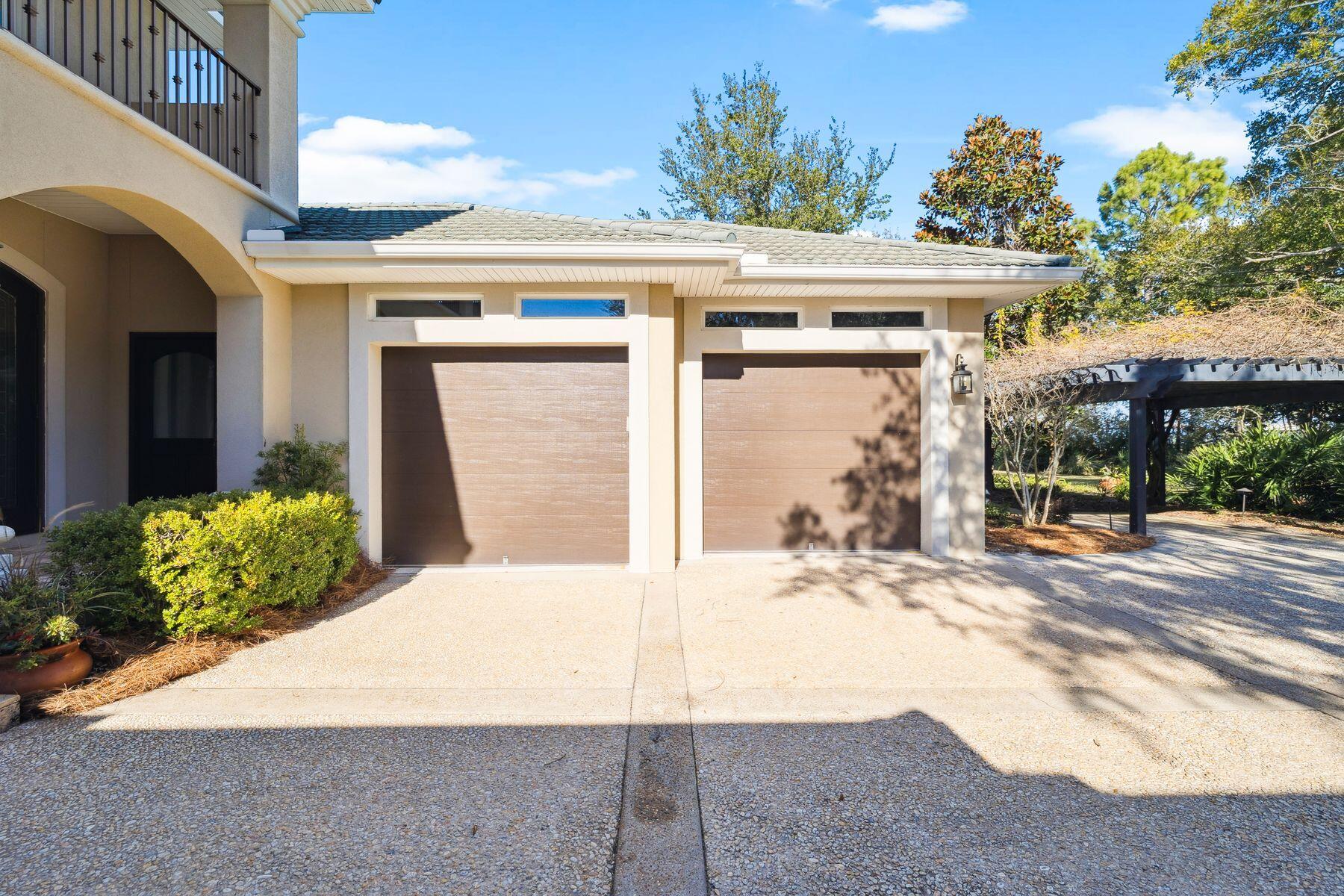 221 Bay Circle Drive