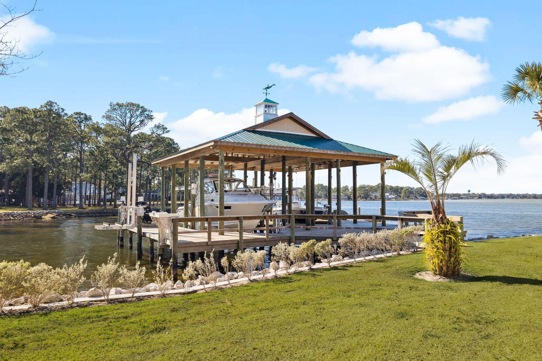 221 Bay Circle Drive