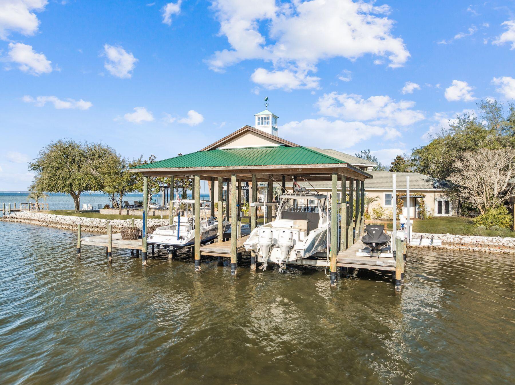 221 Bay Circle Drive