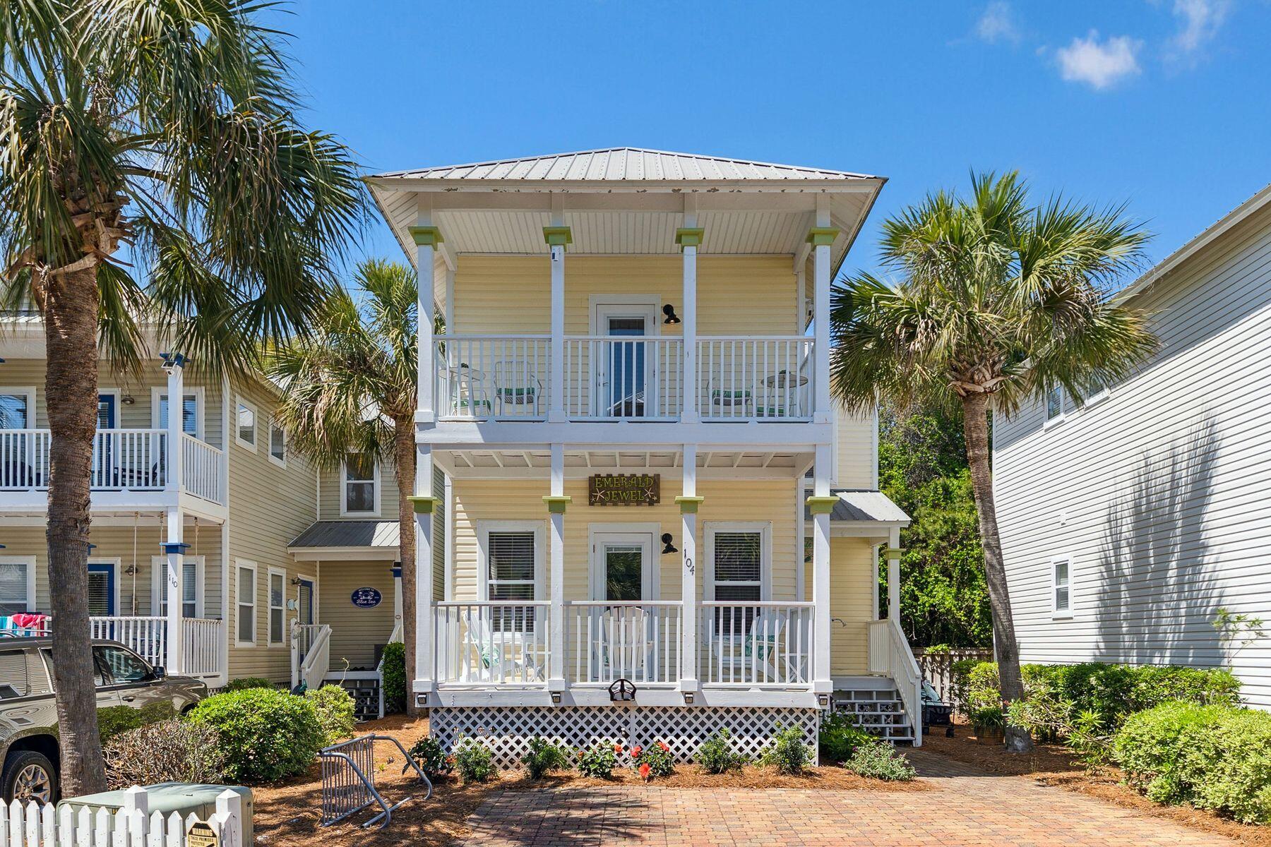 104 Emerald Dune Circle