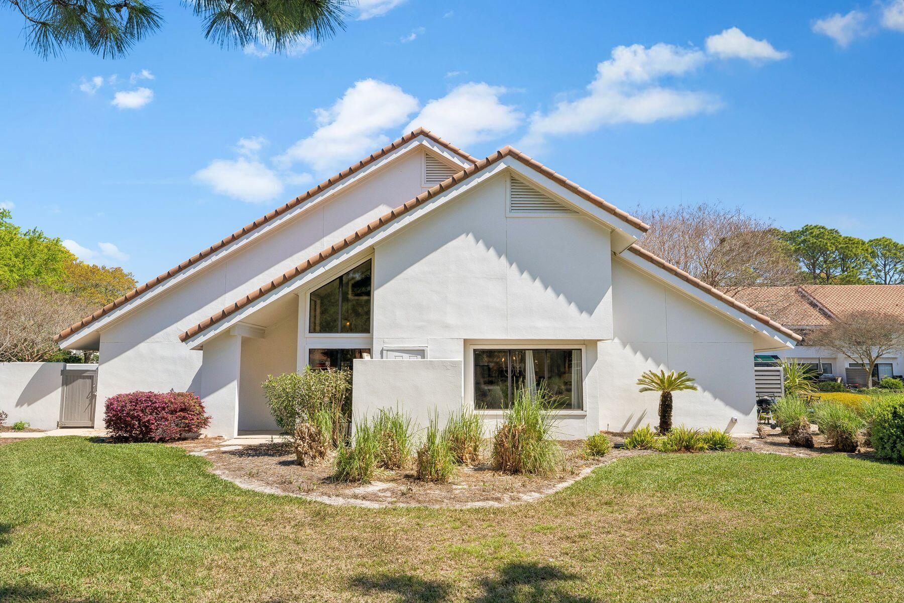 5115 Beachwalk Circle 5115