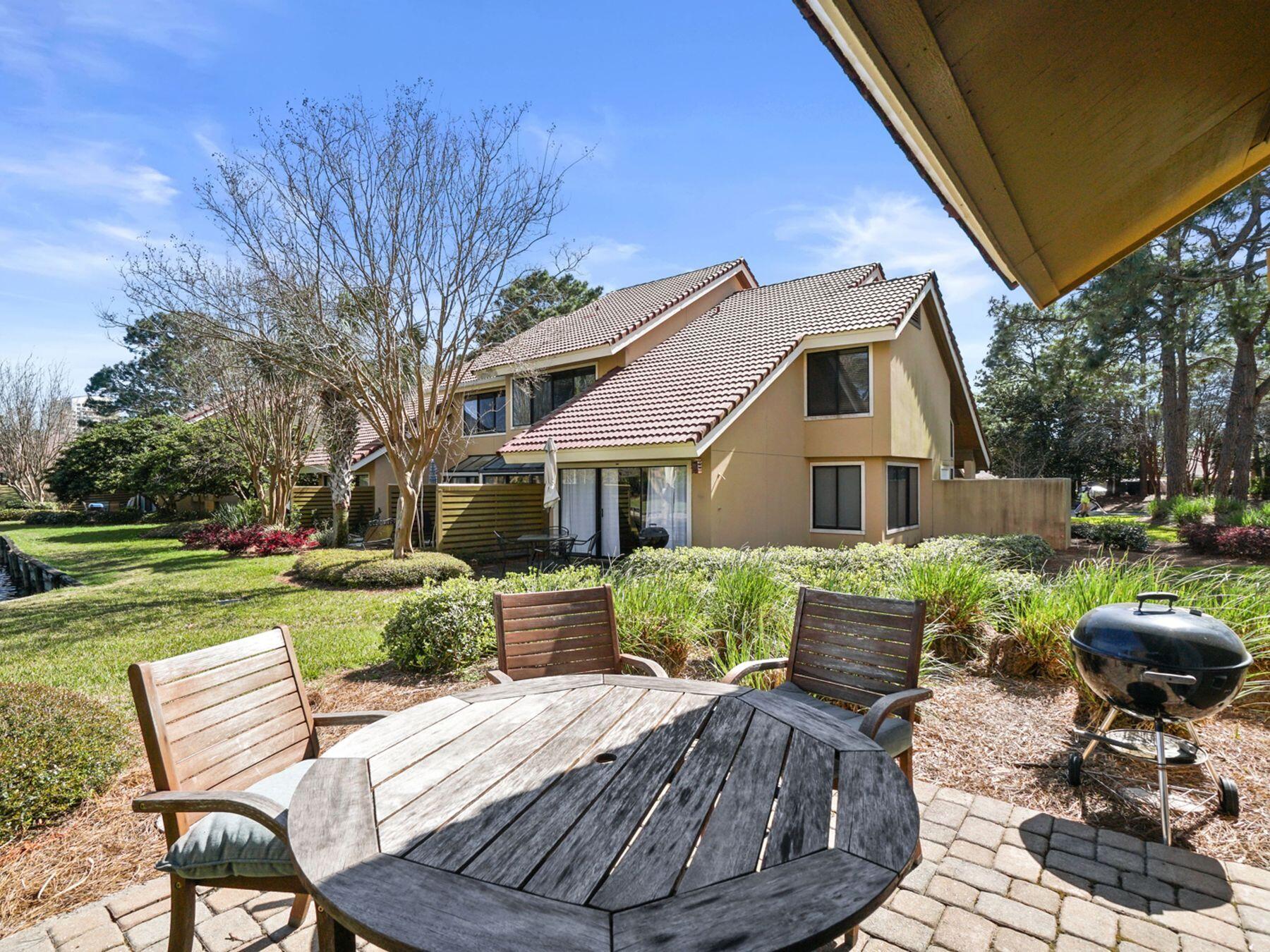 5115 Beachwalk Circle 5115