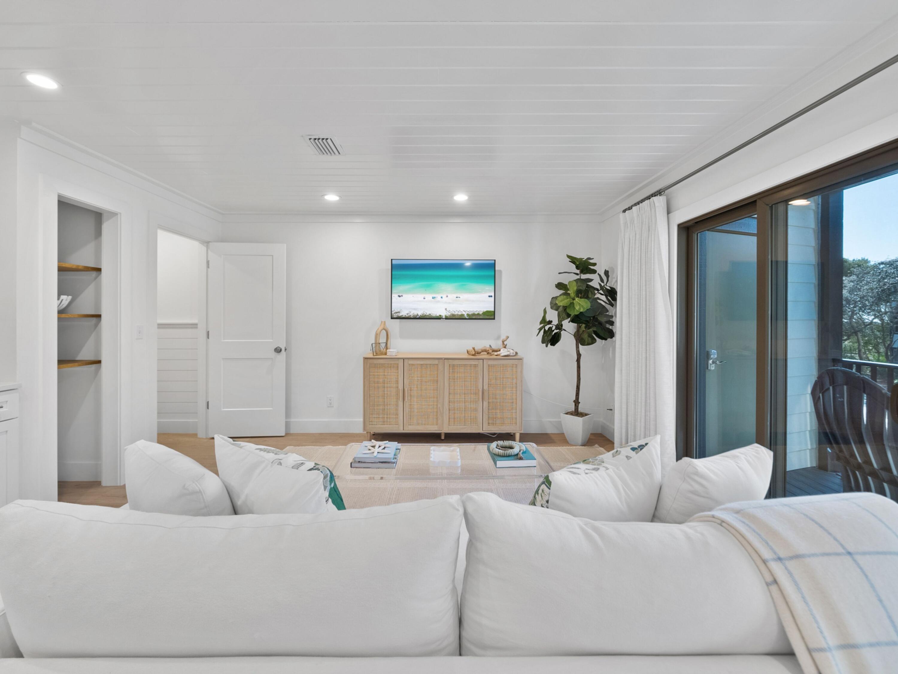 81 S Orange Street # 205