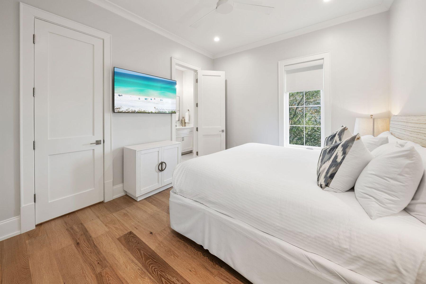 8183 E County Highway 30A