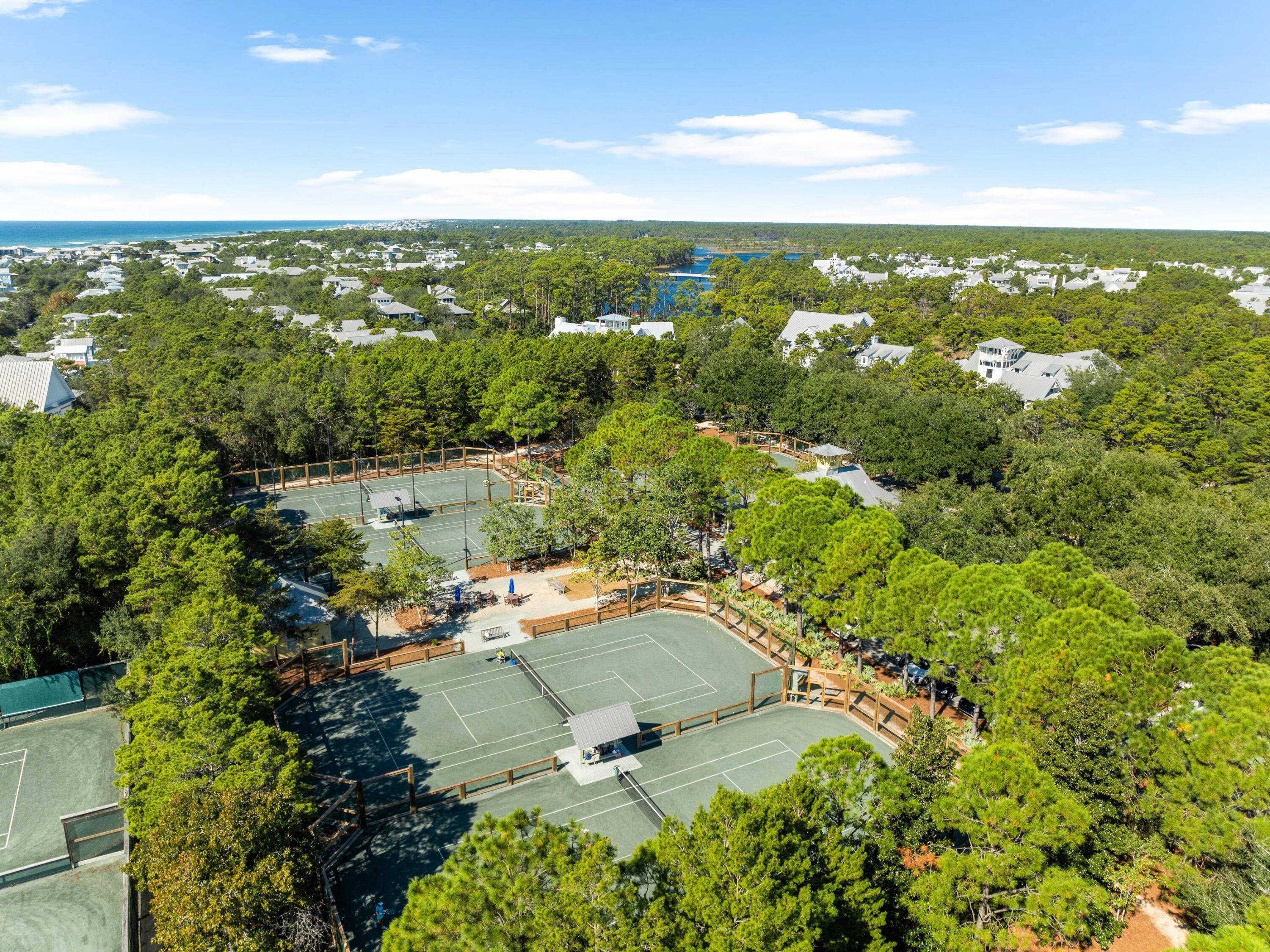 90 Silver Laurel Way